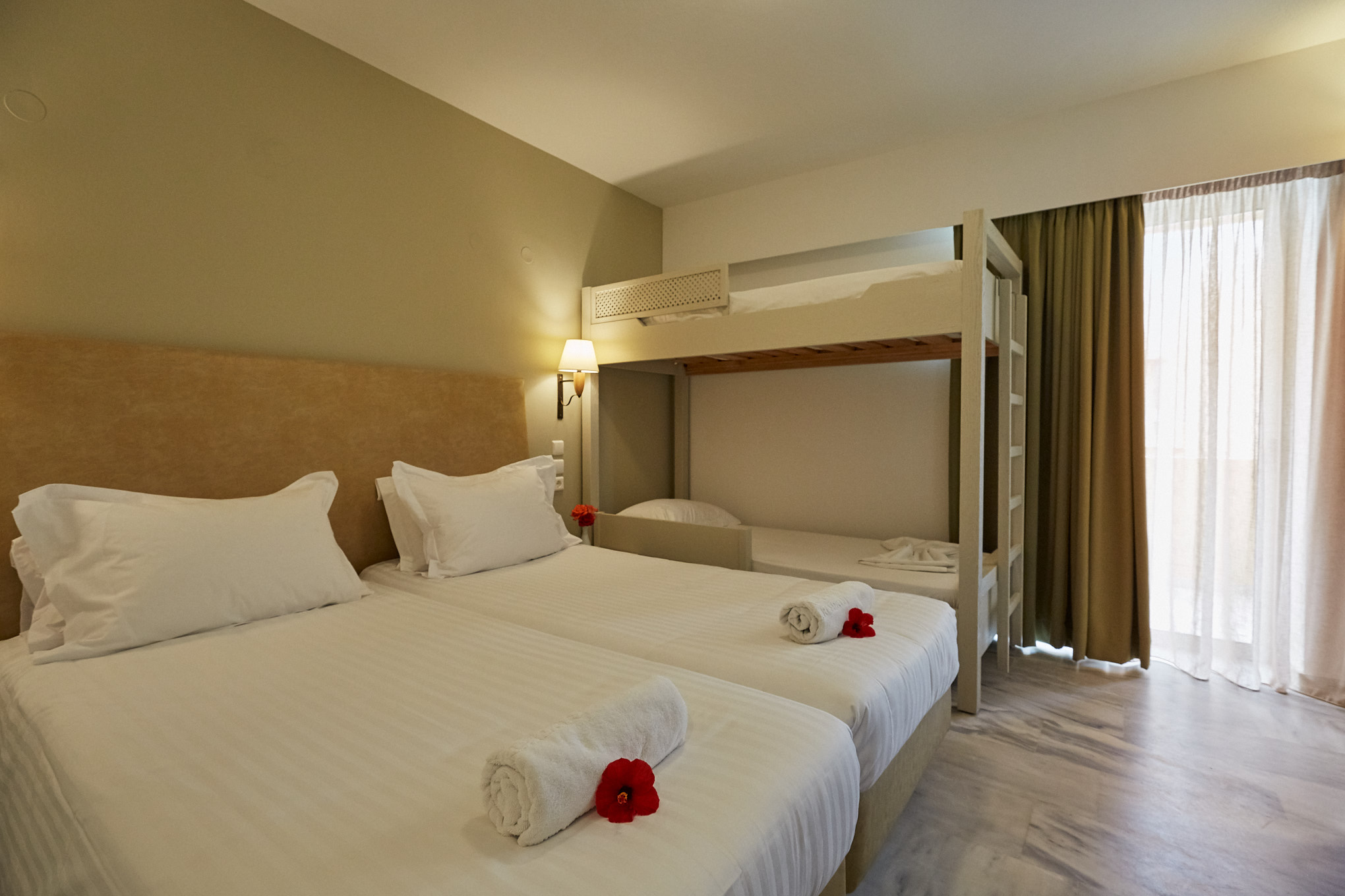 Room Family Open Plan