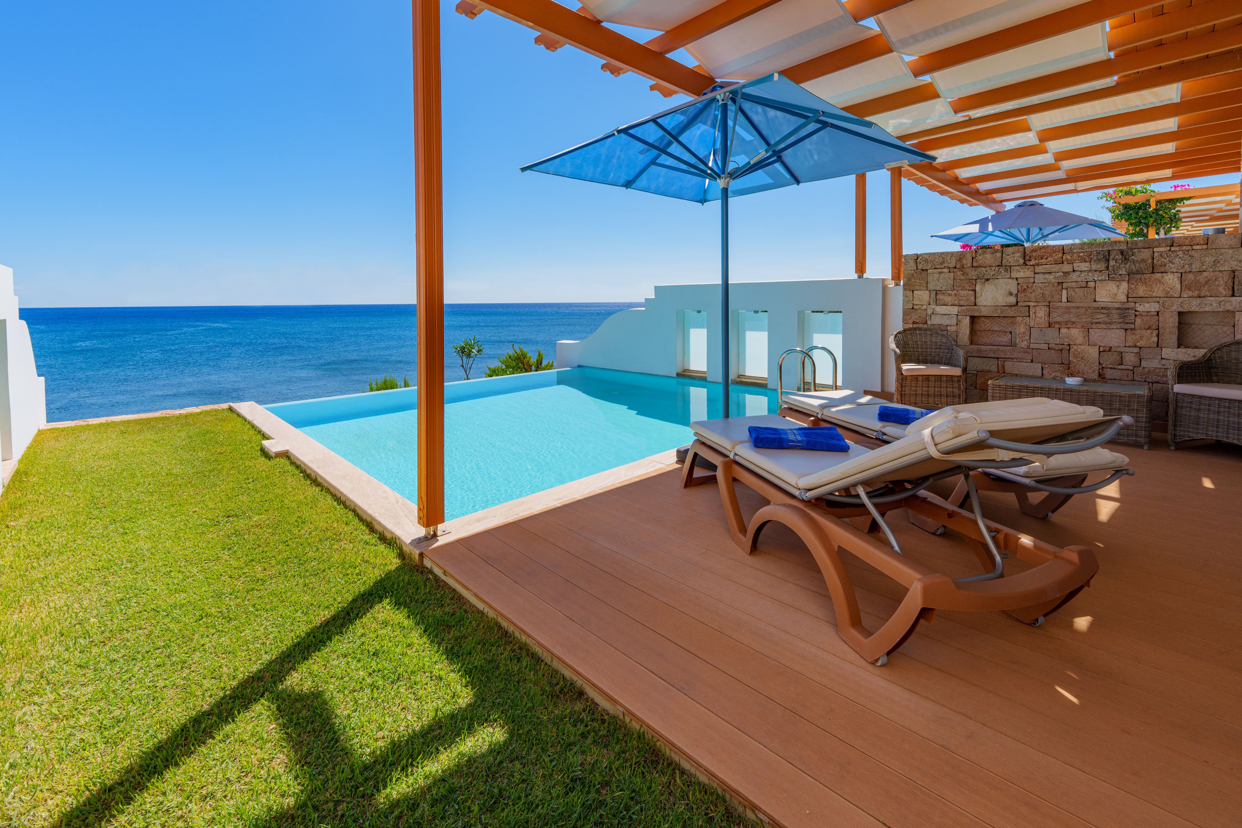 Platinum Beach Villa SV with Pool - Signature Collection