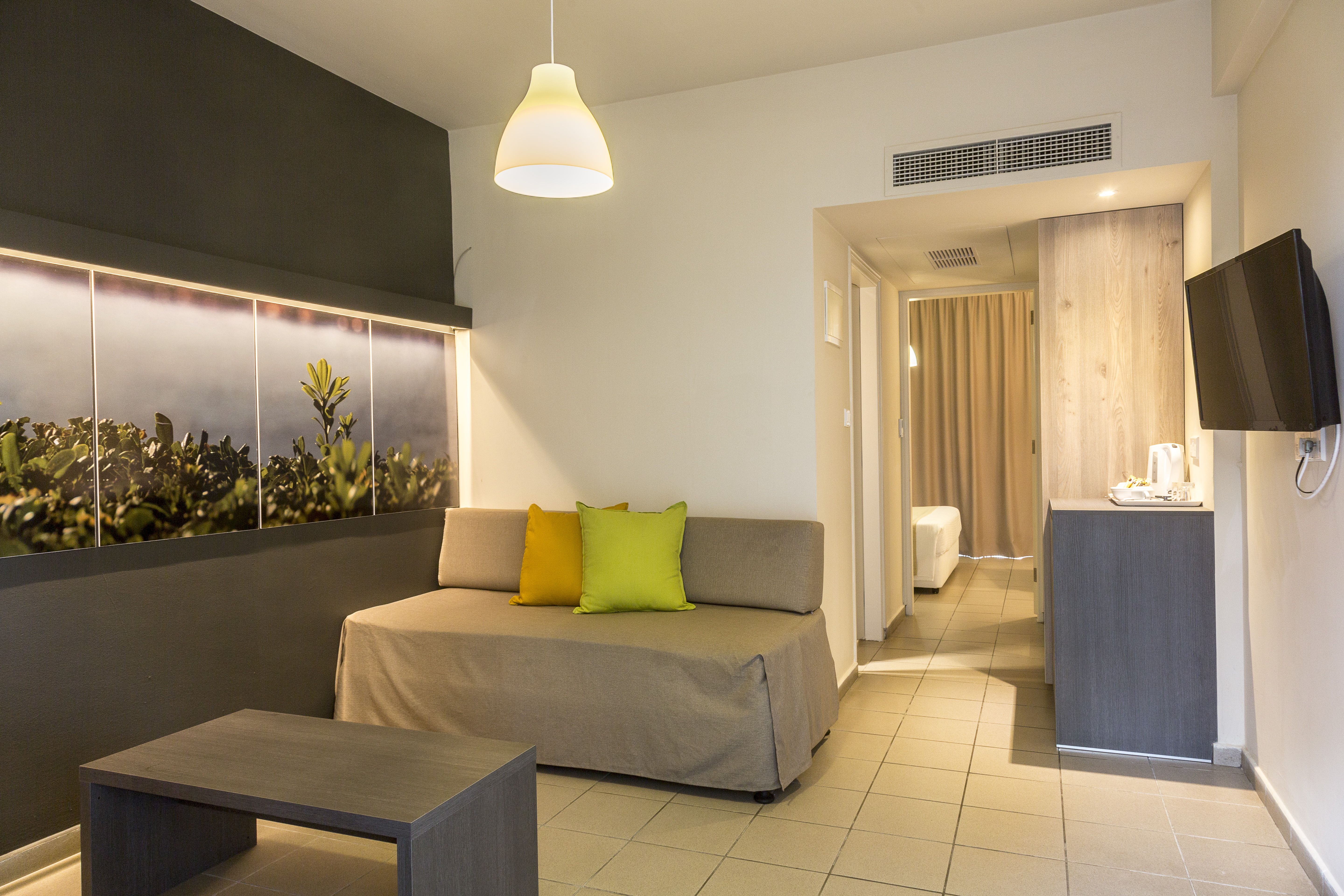 2 Rooms Standard Family Room Balcony or Terrace