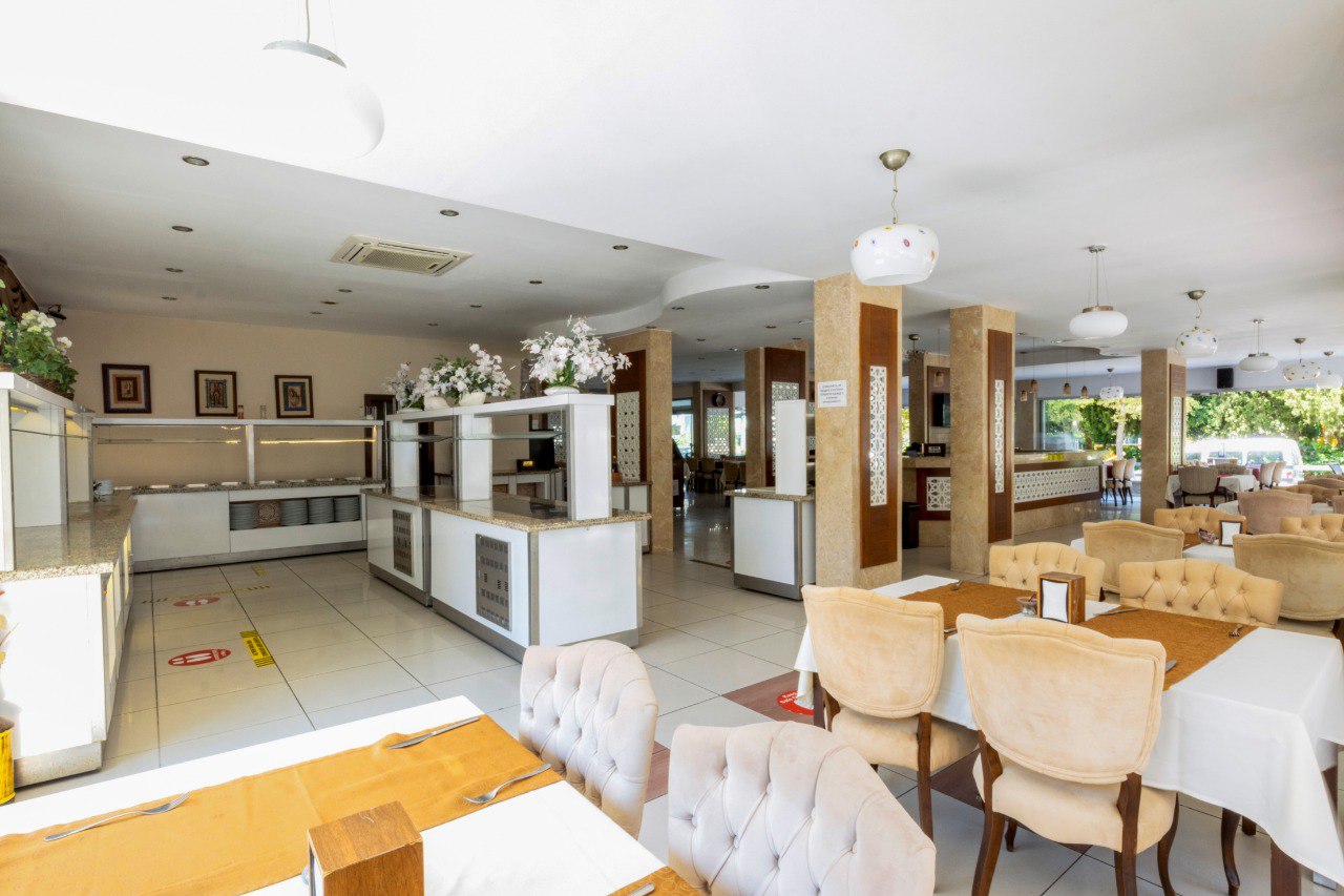 KANDELOR RESTAURANT