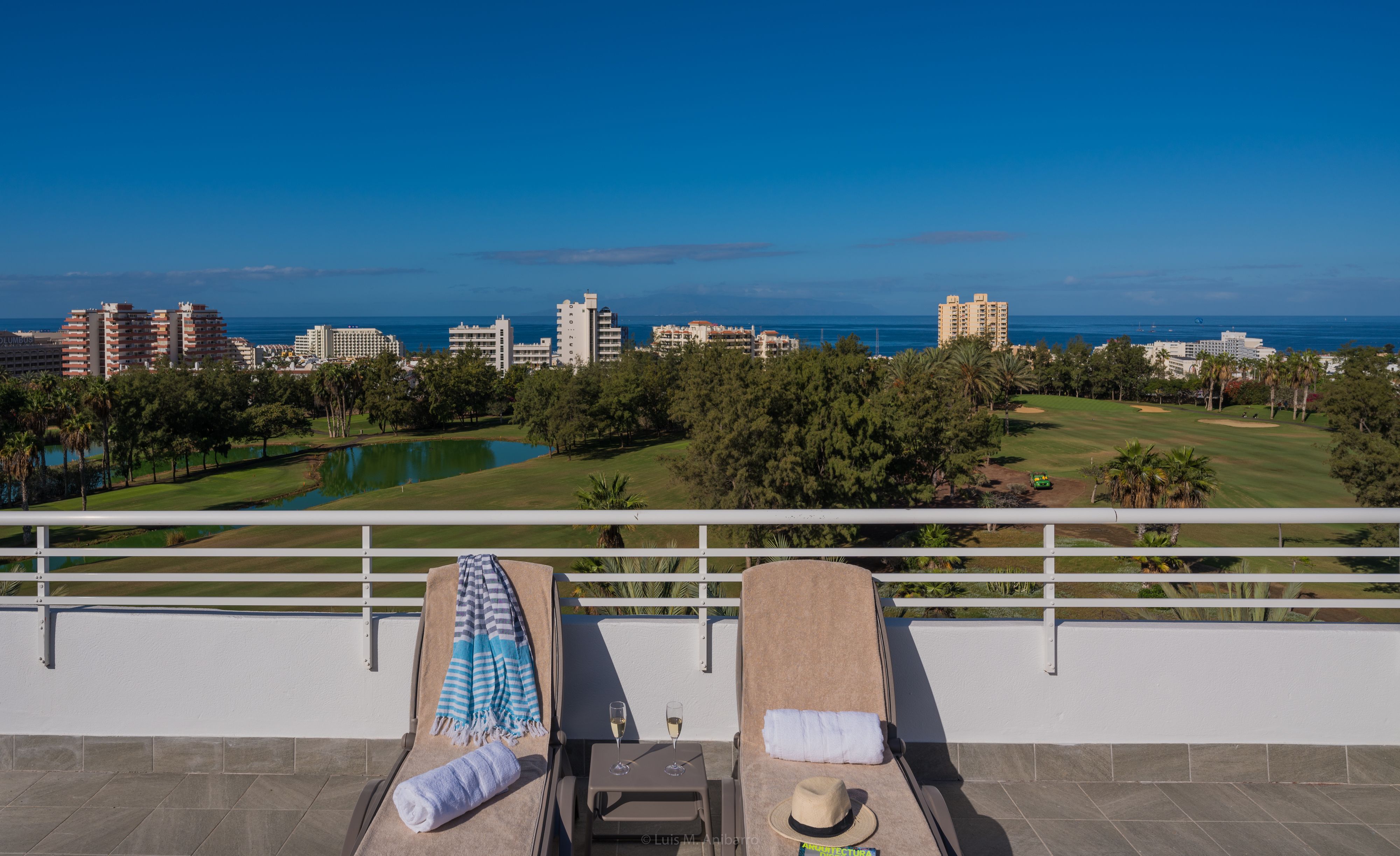 DUPLEX GOLF VIEW (BALCONY OR TERRACE)