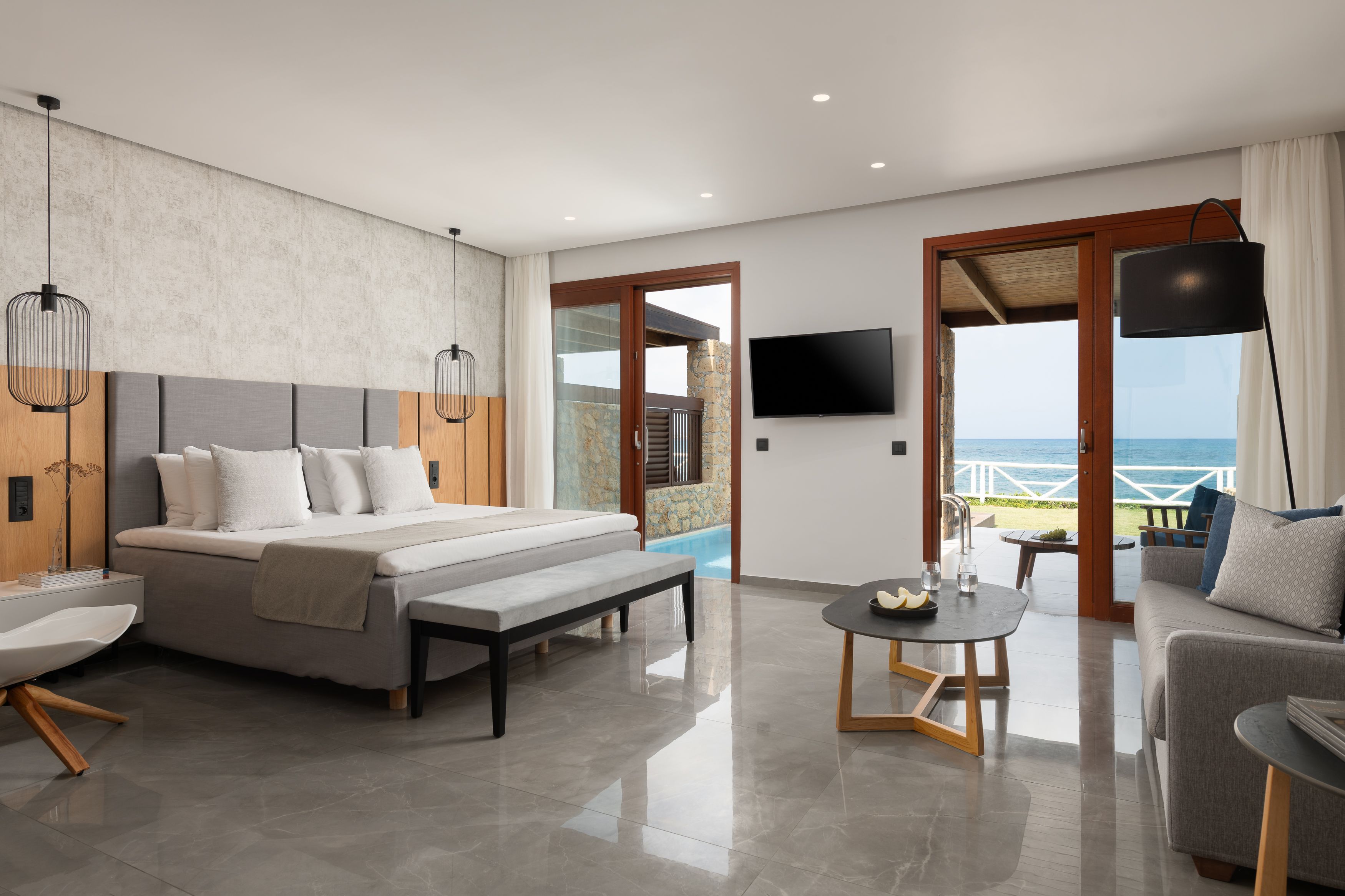 JUNIOR SUITE SEA FRONT PRIVATE POOL
