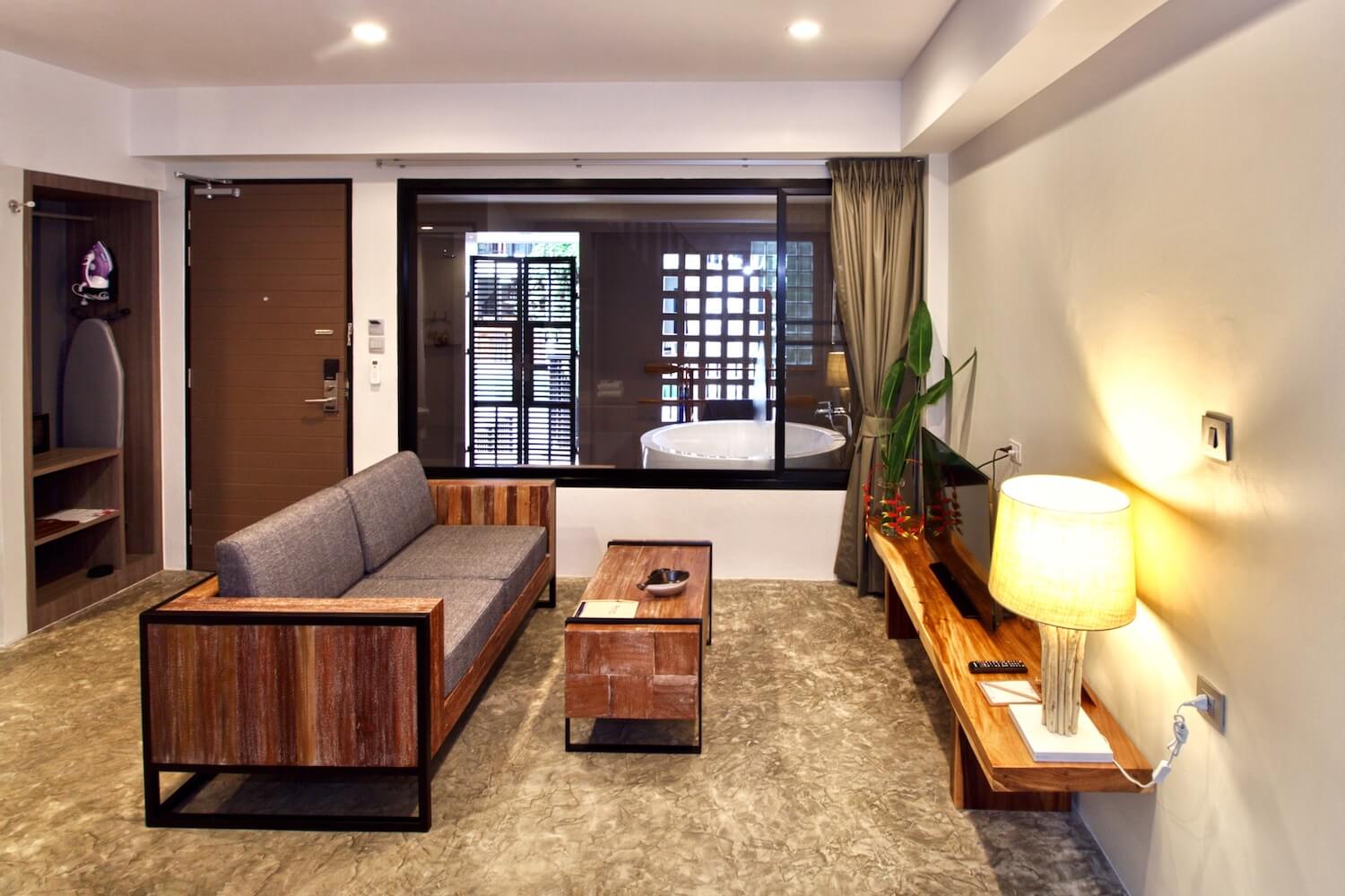 Deplux Room