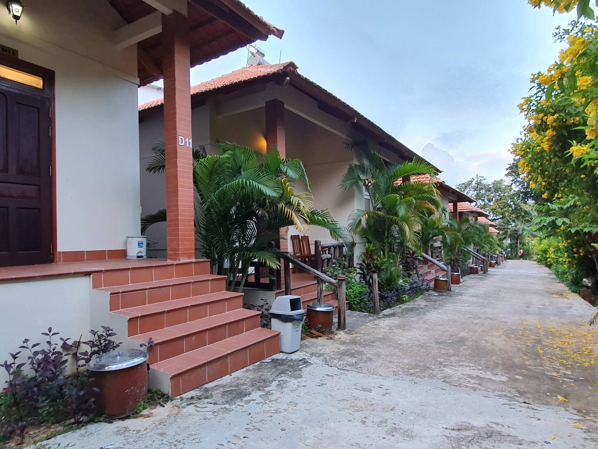 FAMILY DELUXE BUNGALOW