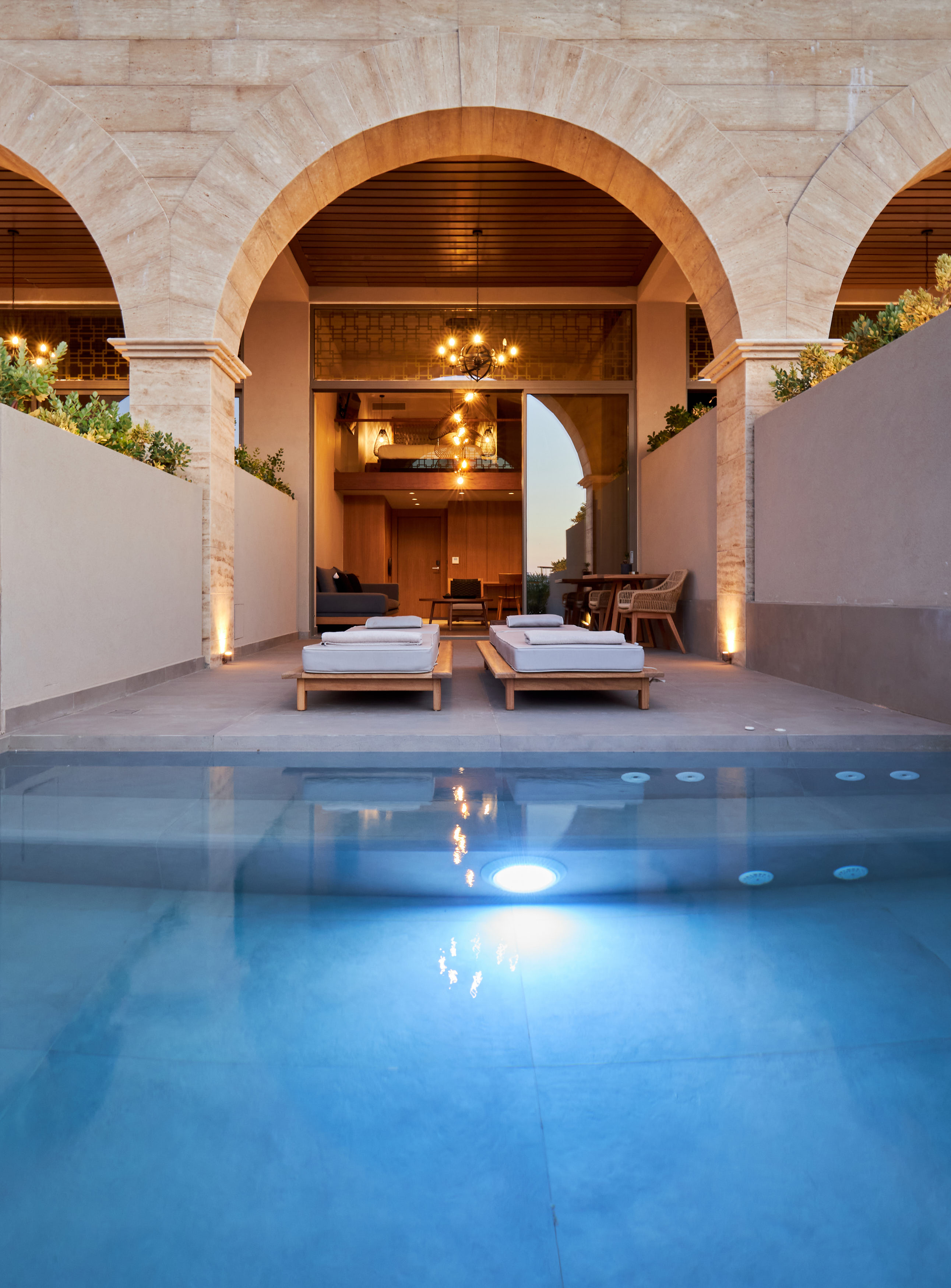 Black Pearl Maisonette Plunge Pool Sea View