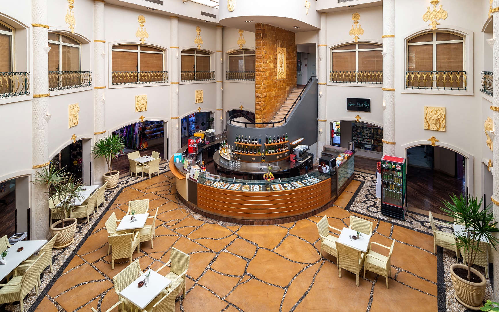 Aloha Lobby Bar