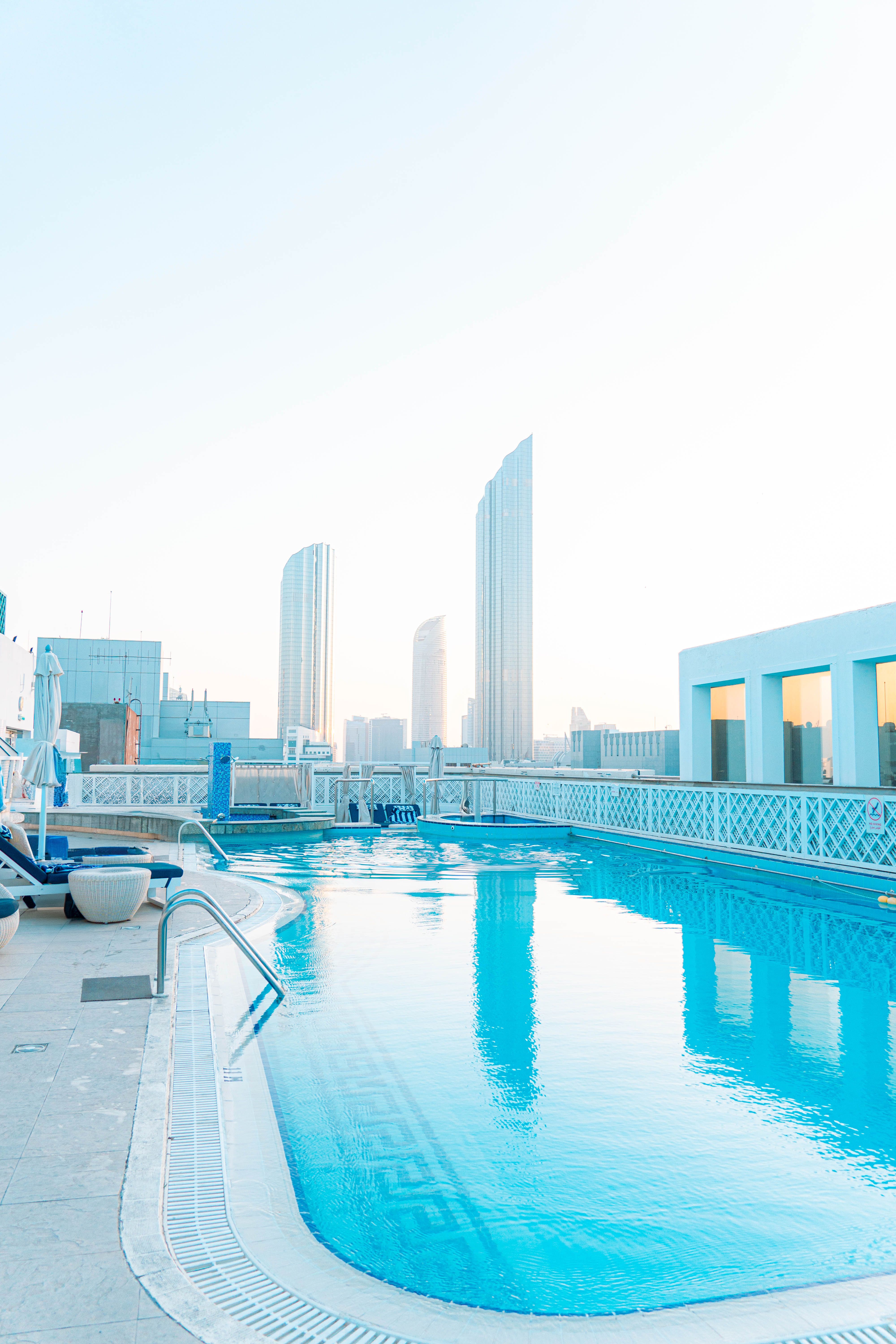 Piscina deschisă