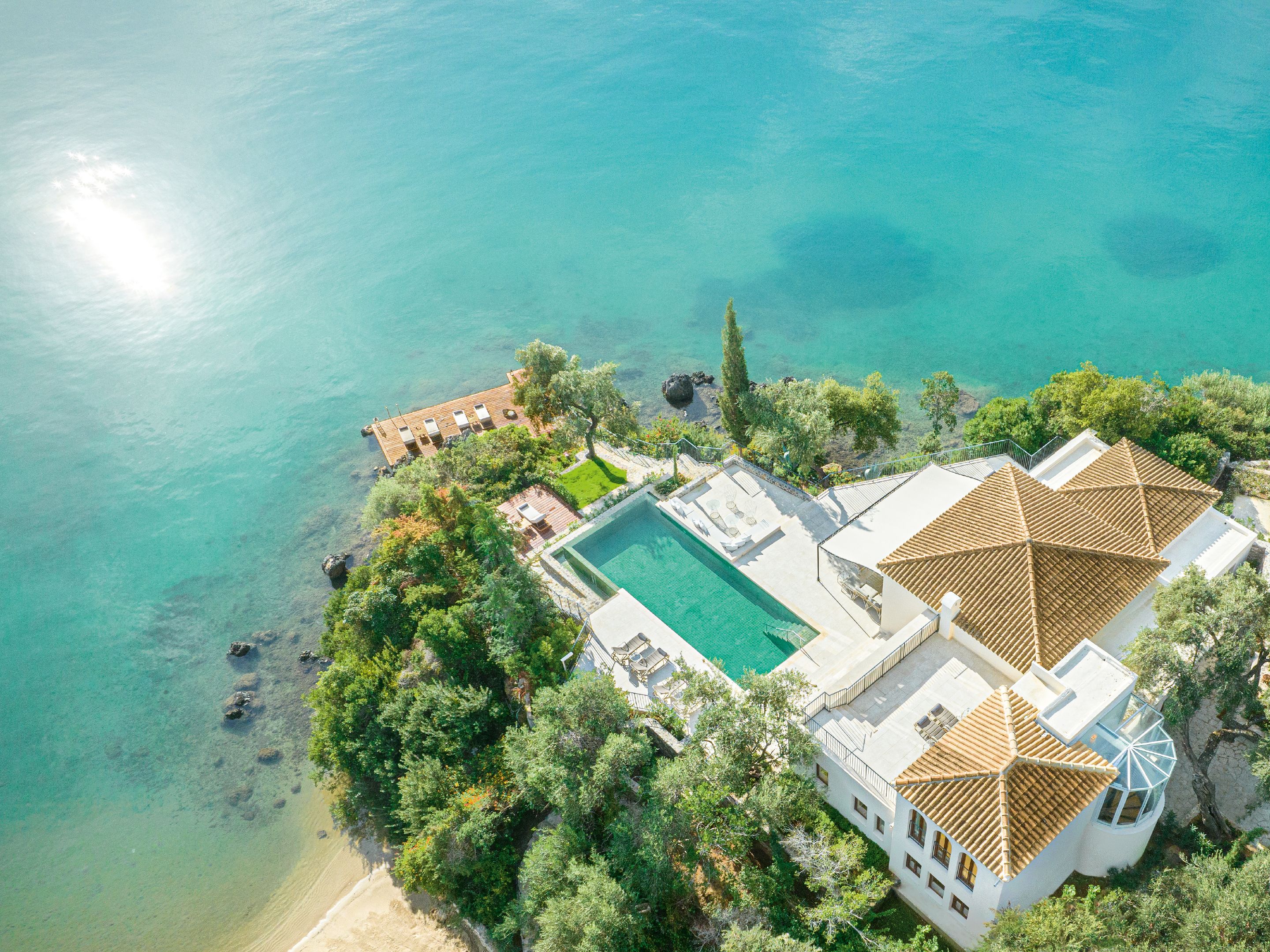 PALAZZO IMPERIALE ON PRIVATE PENINSULA, 4 BEDROOM
