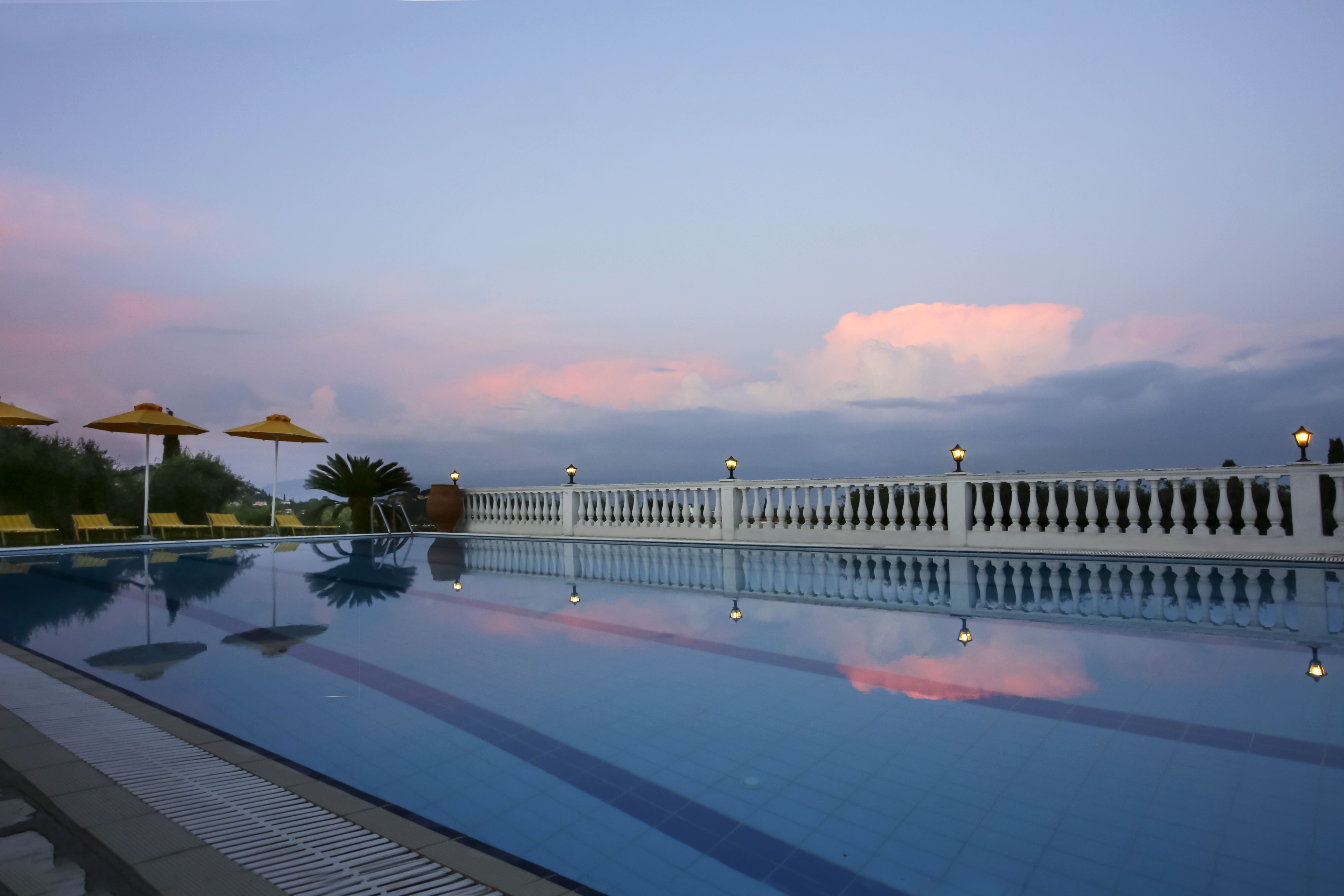 Piscina deschisă