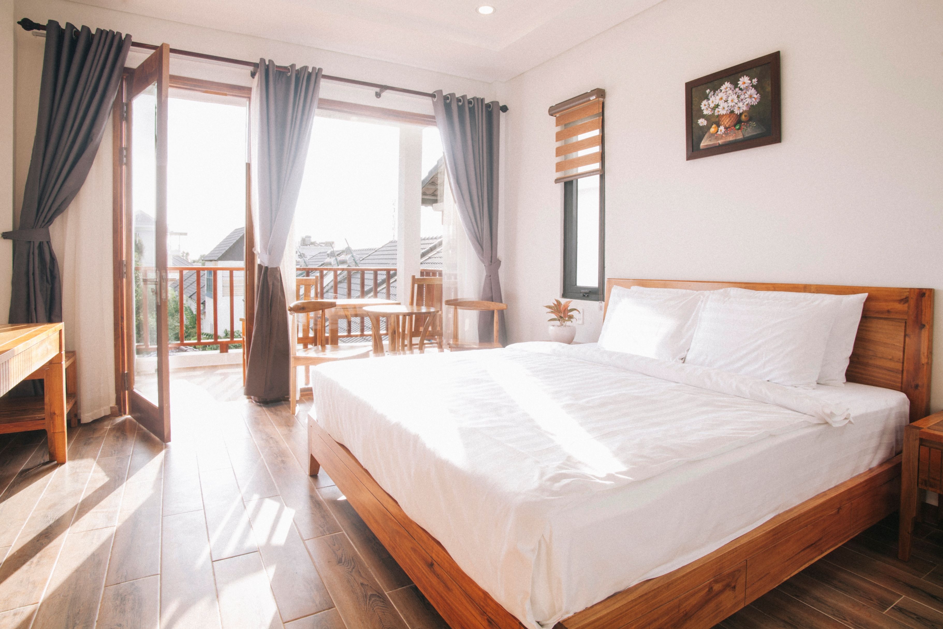 DELUXE DOUBLE ROOM