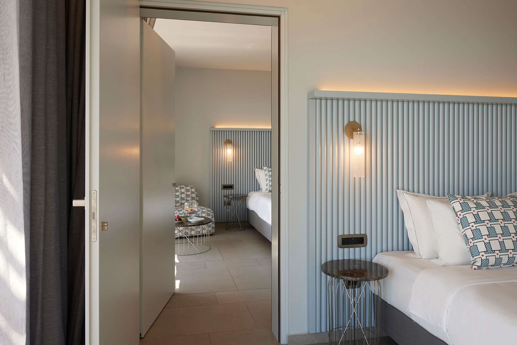 Two Bedroom Interconnecting Rooms with Private Pool - Sea View