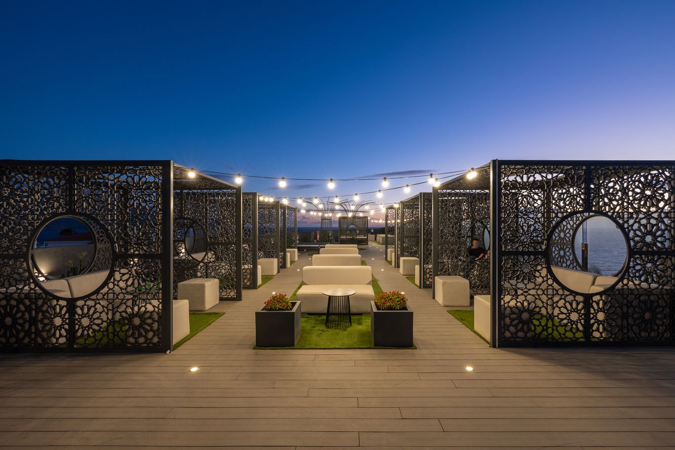 Rock Top Sky Bar