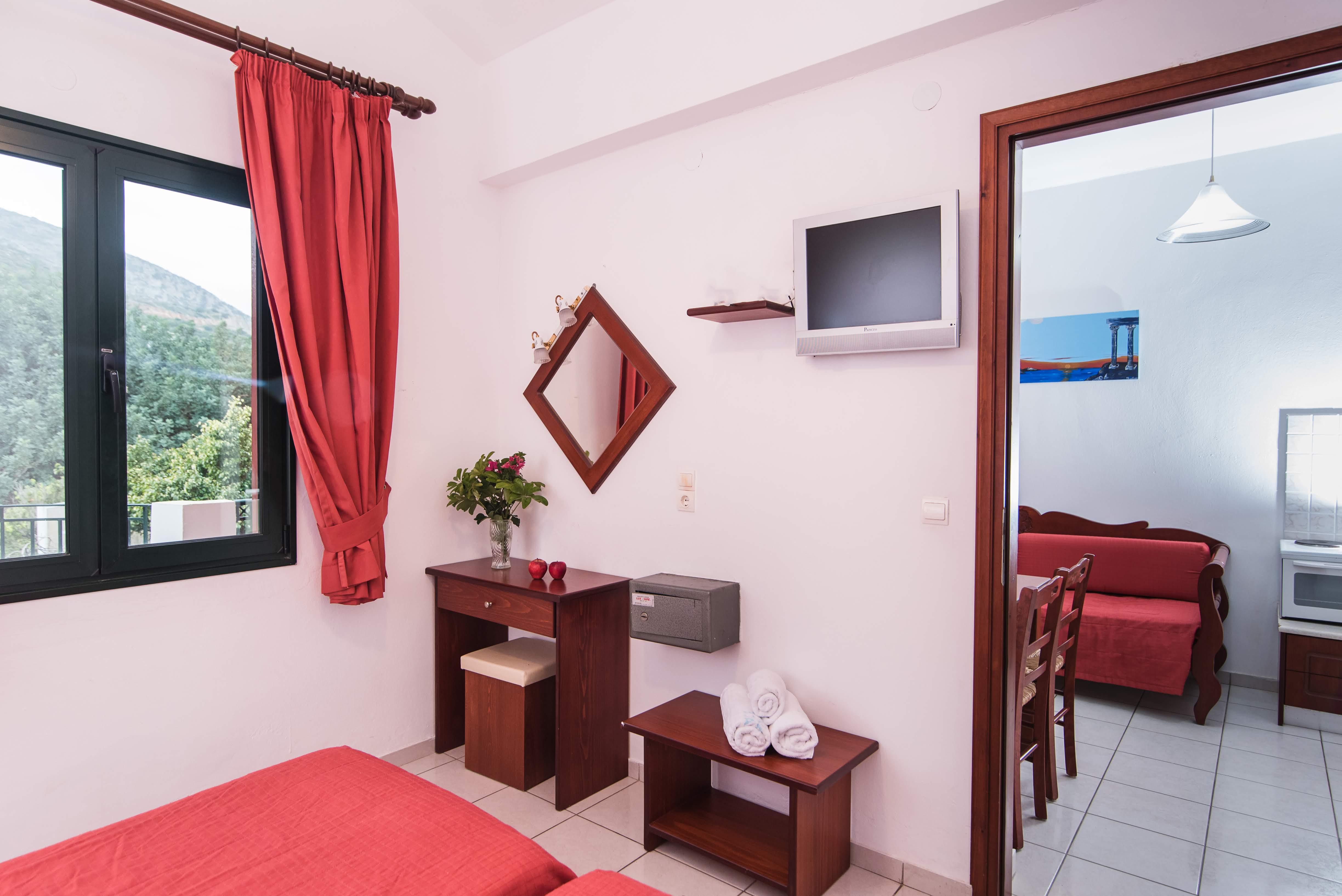 ONE BEDROOM APARTMENT GARDEN VIEW OR SIDE SEA VIEW 3 PAX