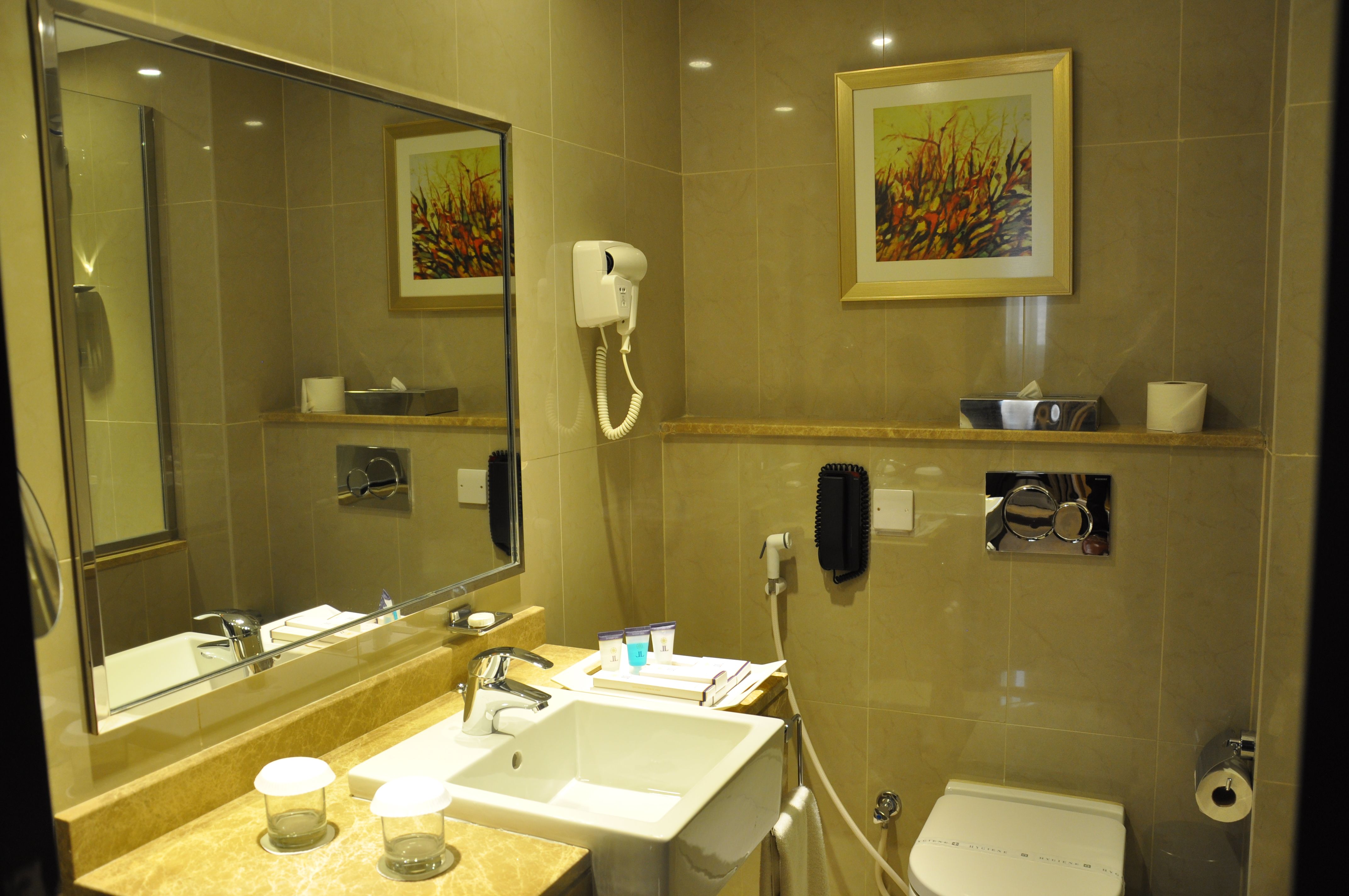 Executive Suite 
