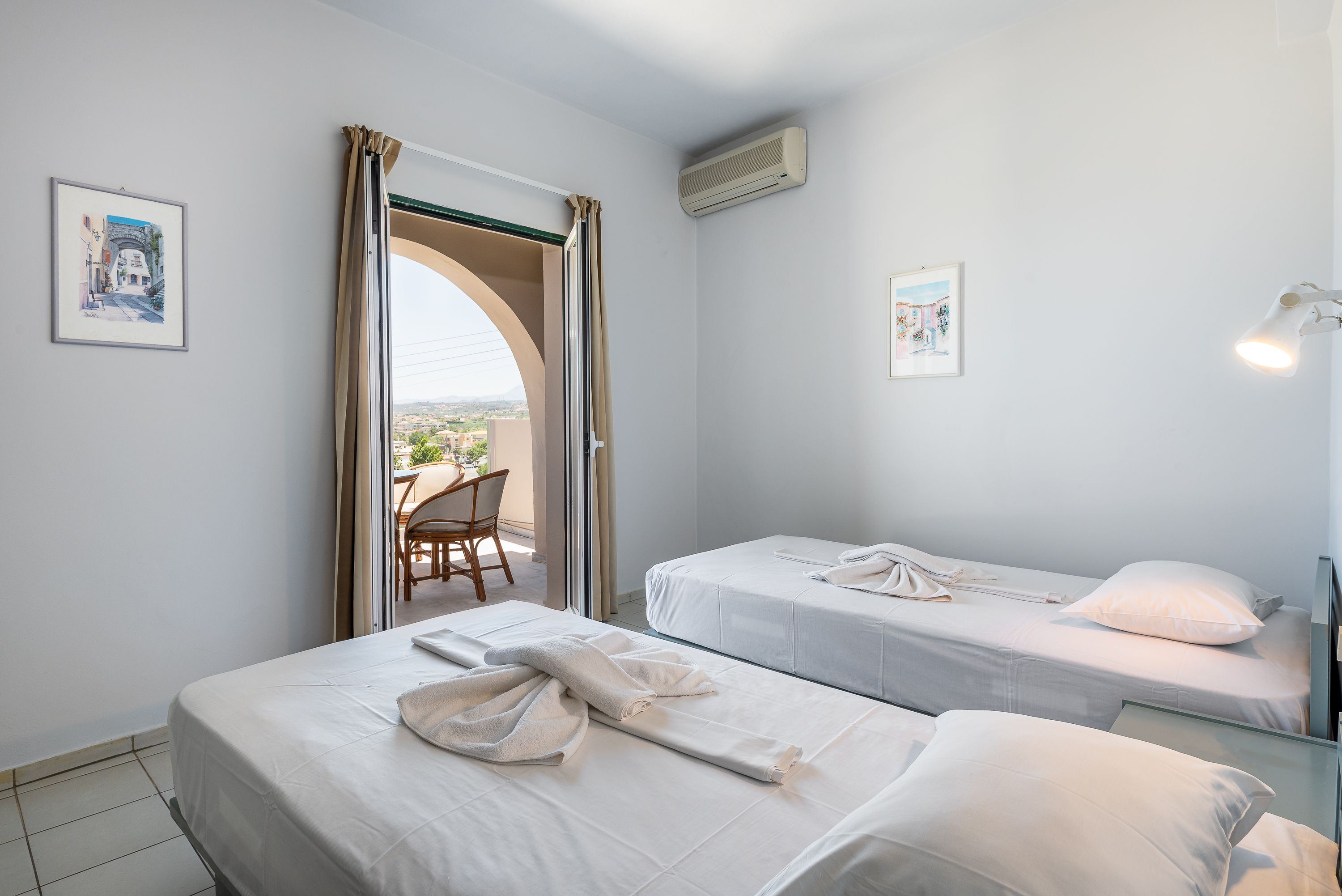 One Bedroom Apartment Inland view 