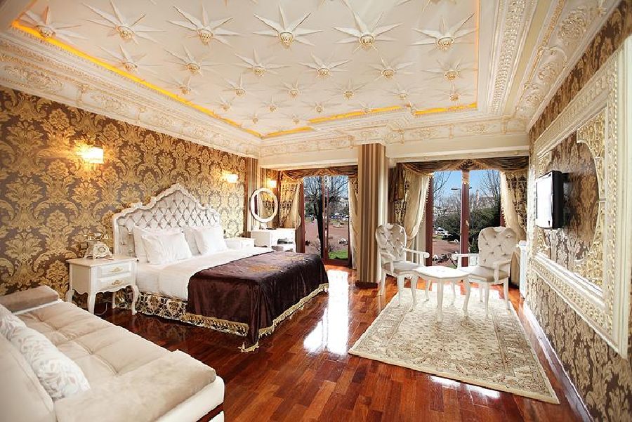 Room SUPERIOR WITH VIEWS
