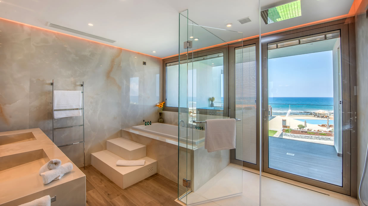 Blue Princess Villa 2 bedrooms in 2 floors,  Sea View, with private pool and outdoor whirlpool