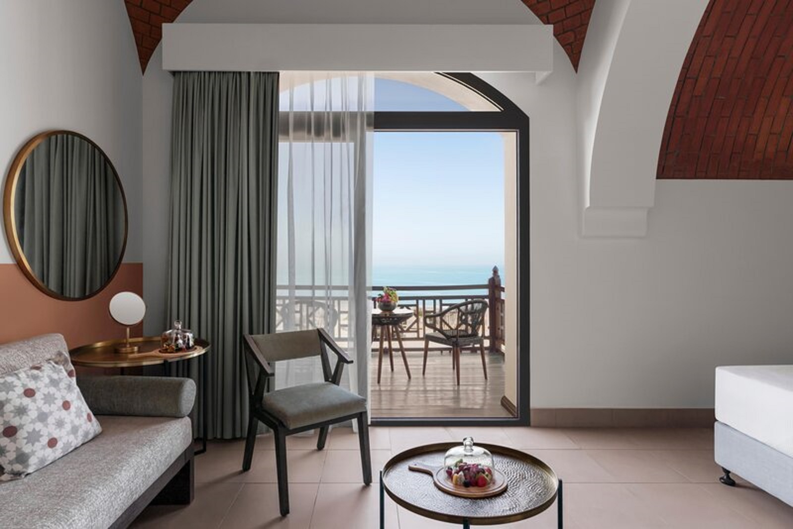 LAGOON VIEW ROOM KING OR TWIN