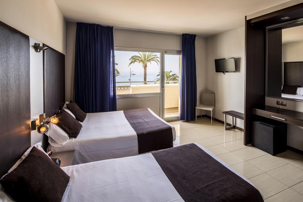 TRIPLE ROOM SEA VIEW