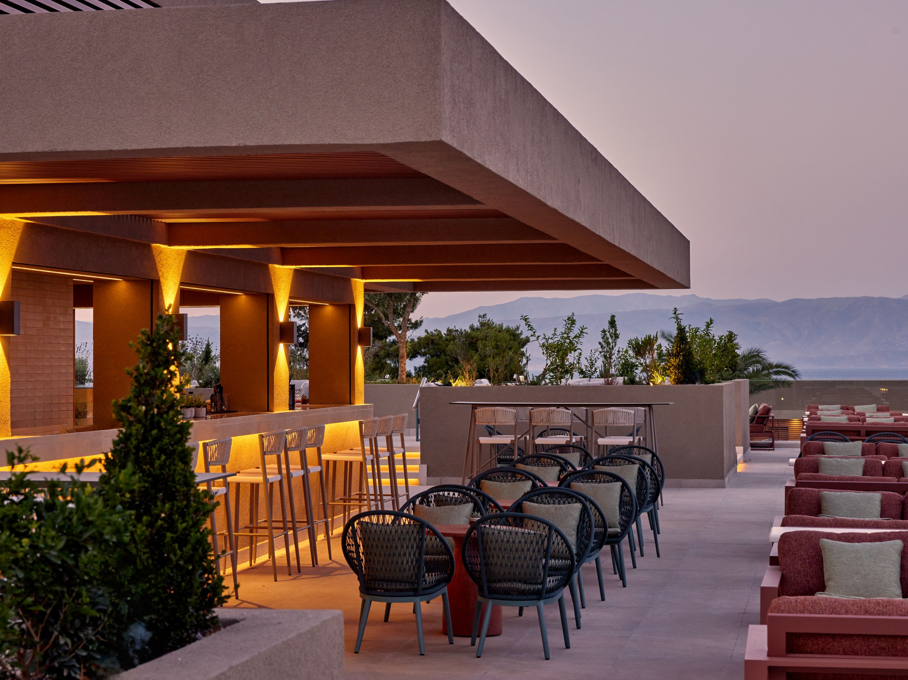 ELAIONAS BAR