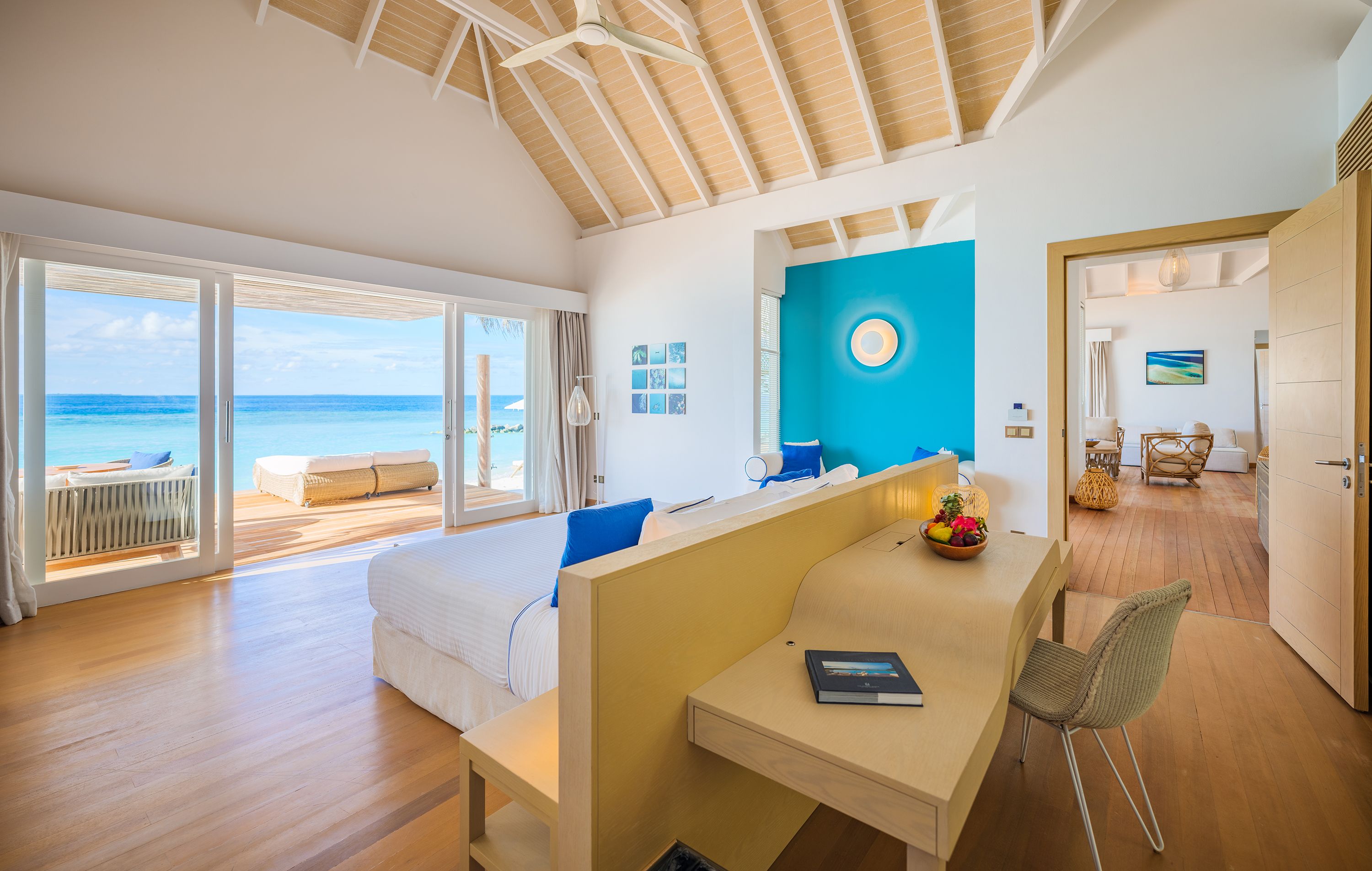 TWO-BEDROOM BEACH SUITE WITH POOL