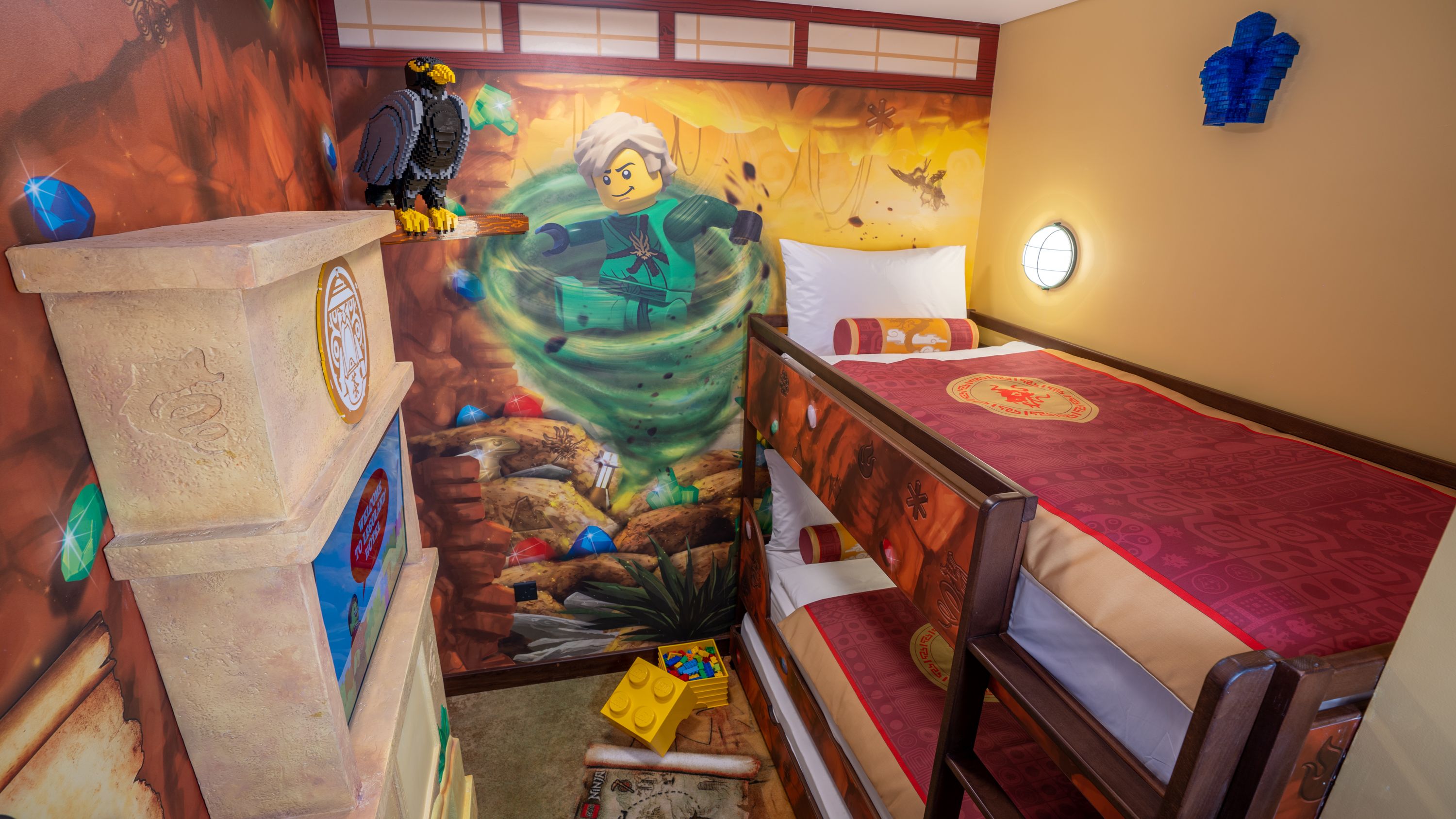 Run of the house (Themed Room)