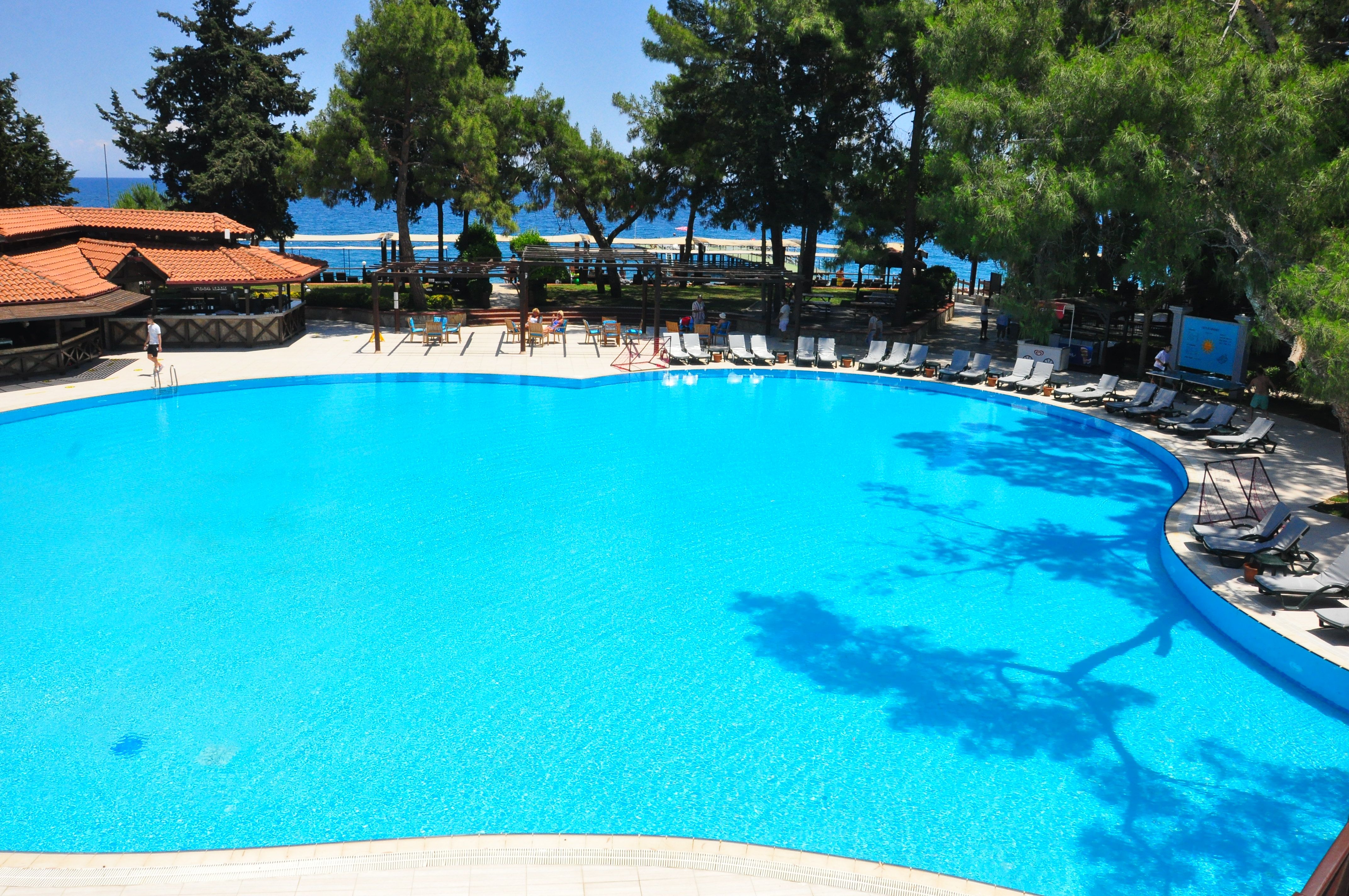 Piscina deschisă