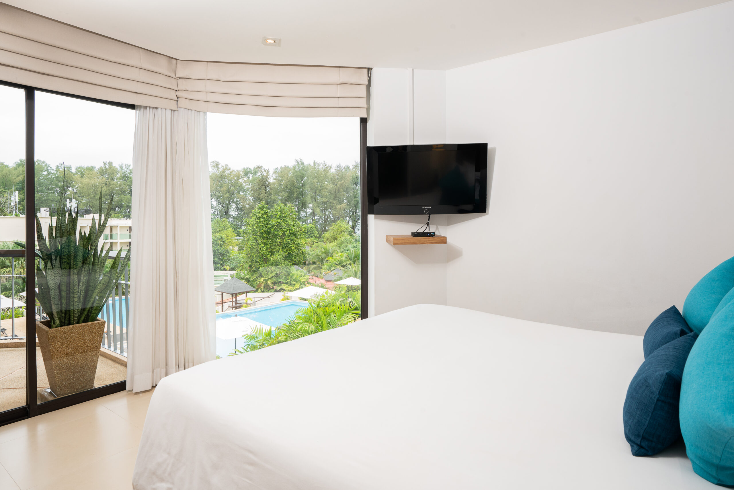TWO BEDROOM SUITE