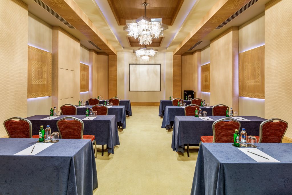 MICE (servicii de organizare de întâlniri, conferințe, alte evenimente)