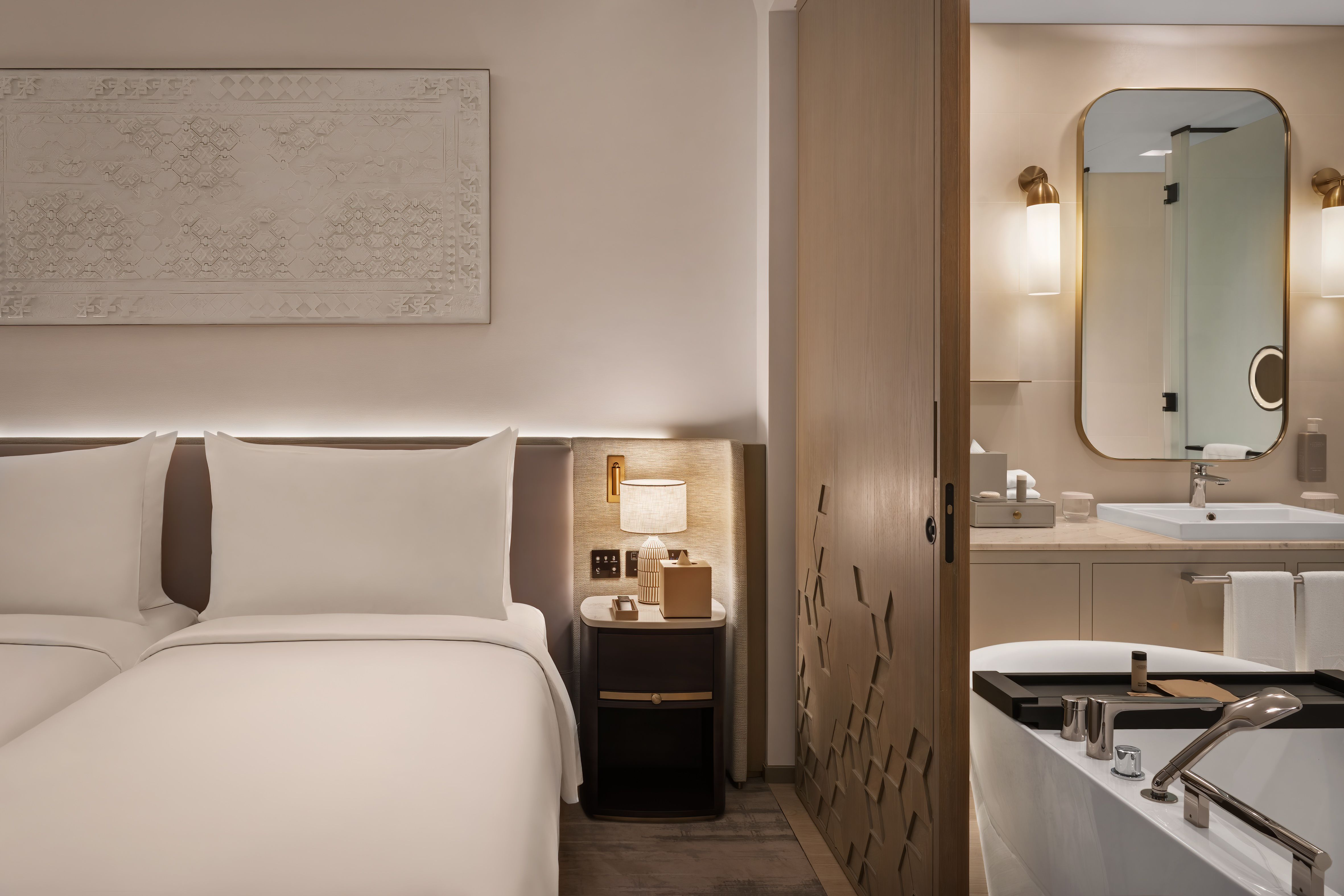 Deluxe Room Twin