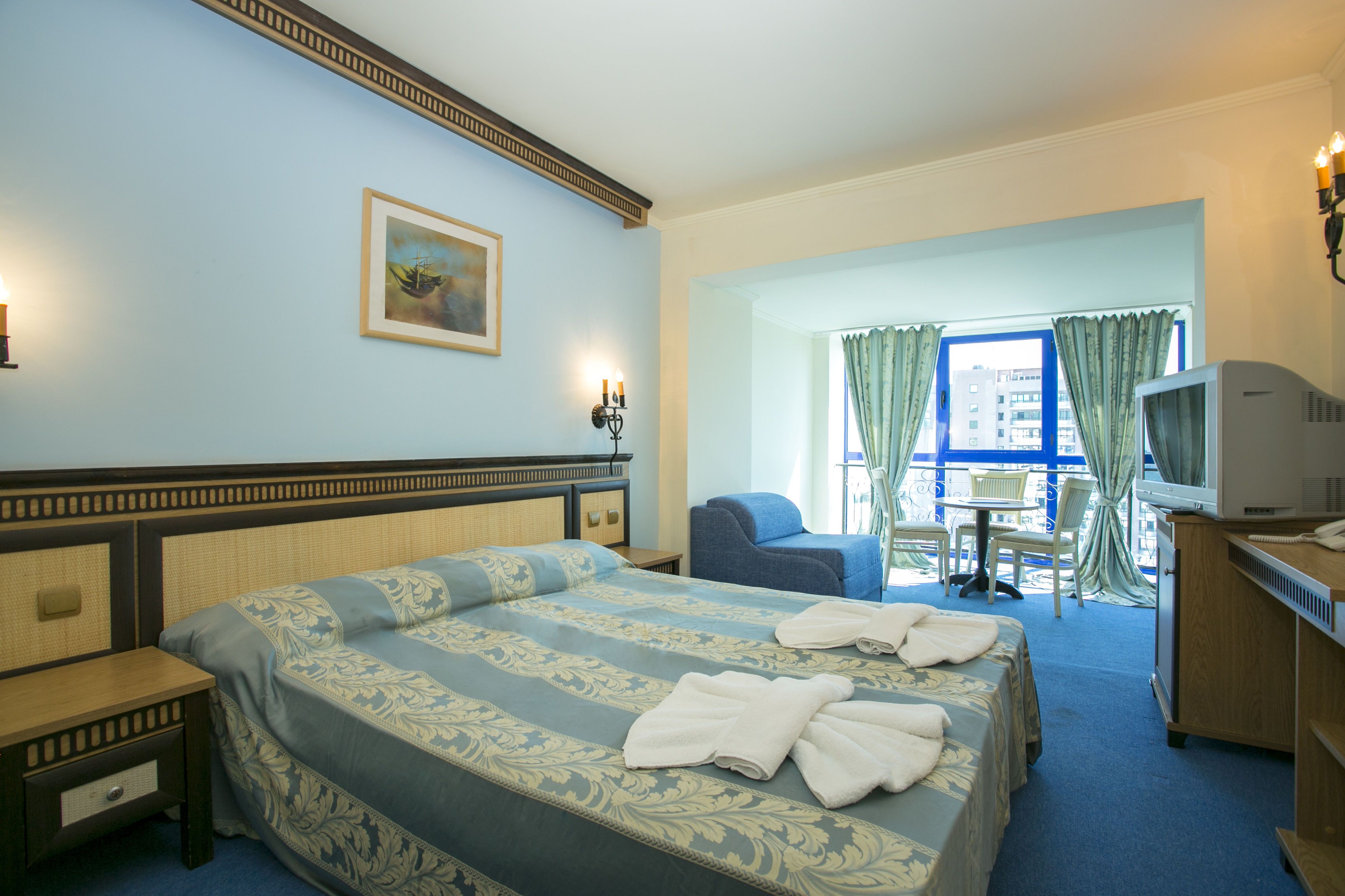 DOUBLE ROOM WITHOUT BALCONY METROPOL PARK VIEW