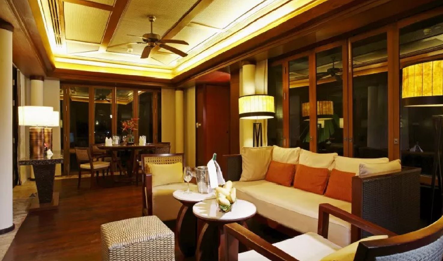  VILLA 2 BEDROOM PRIVATE POOL BEACHFRONT