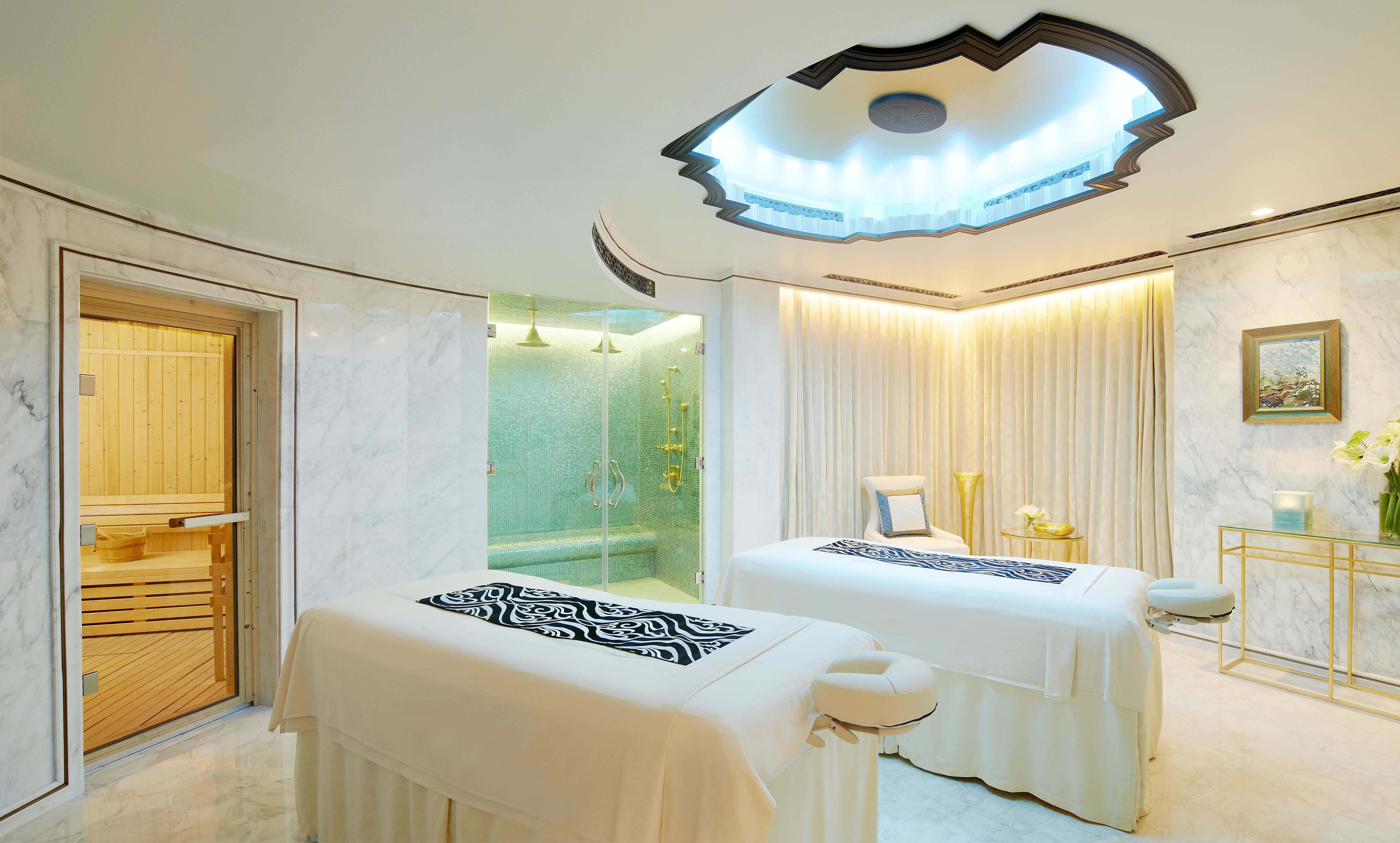 Abu Dhabi Suite