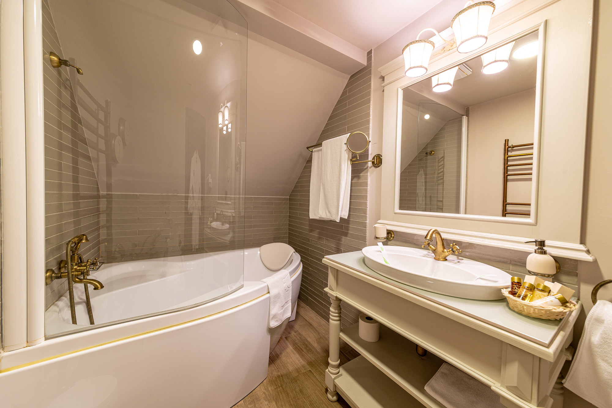 Mansion Single Room