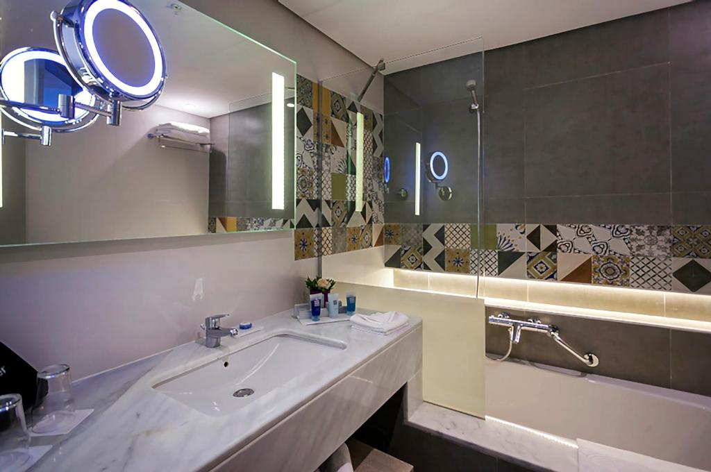  Standard Room CityView