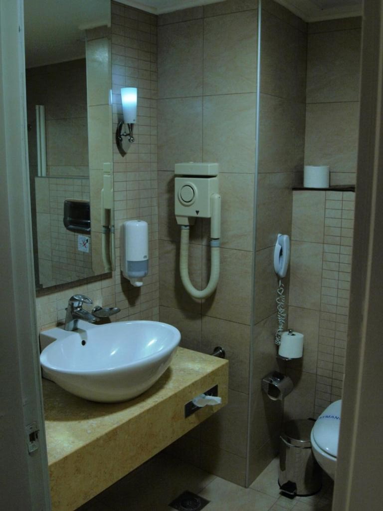 06.jpg