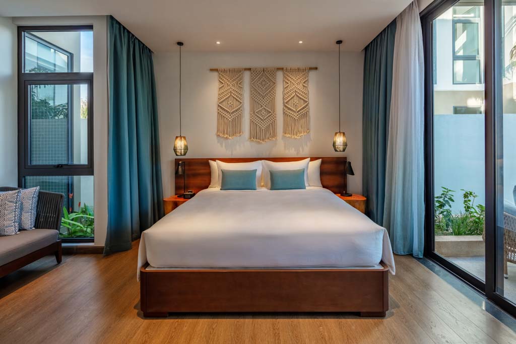 3-BEDROOM PREMIUM POOL VILLA