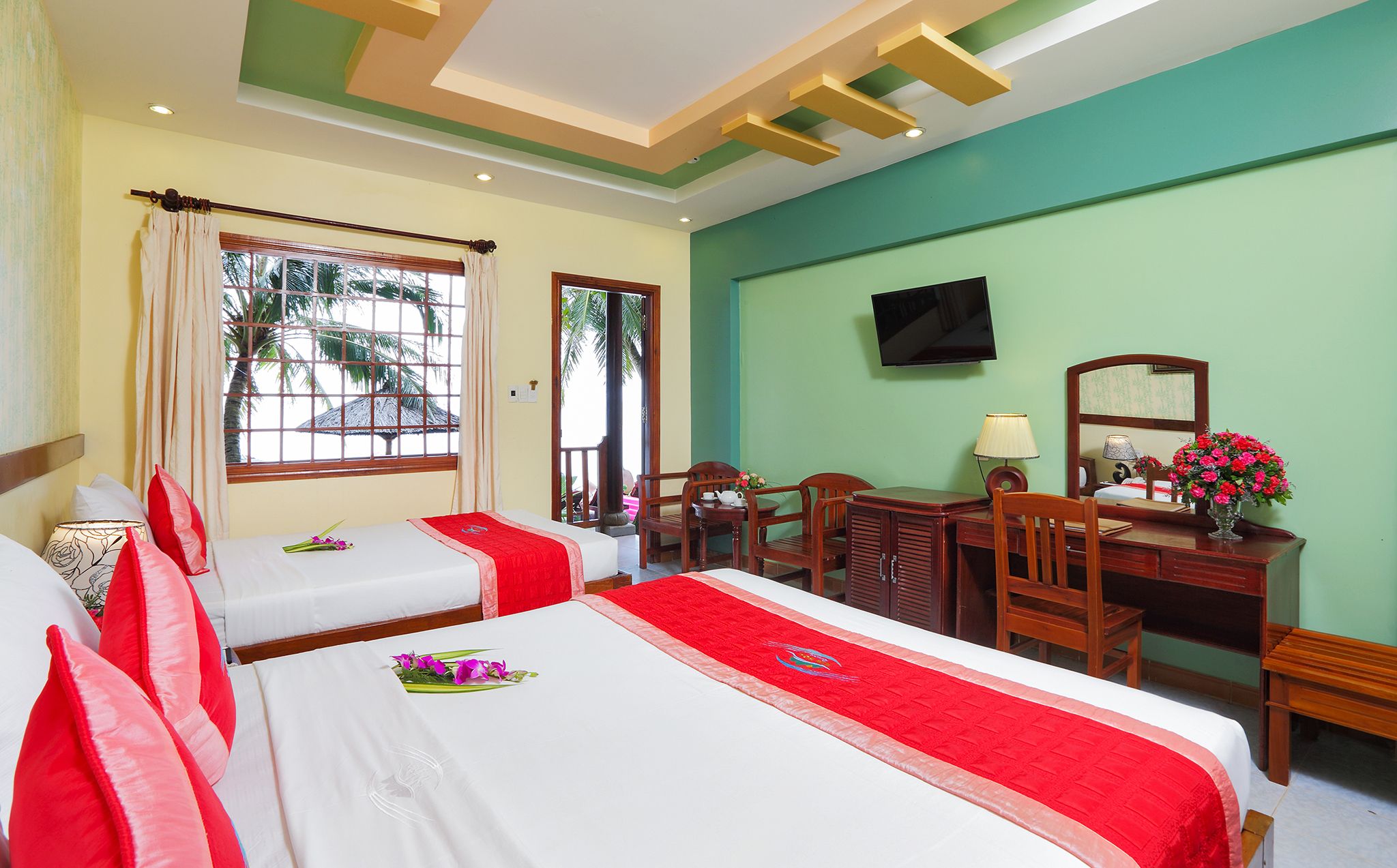 BUNGALOW BEACHFRONT (CHILD WITHOUT EXTRA BED) 