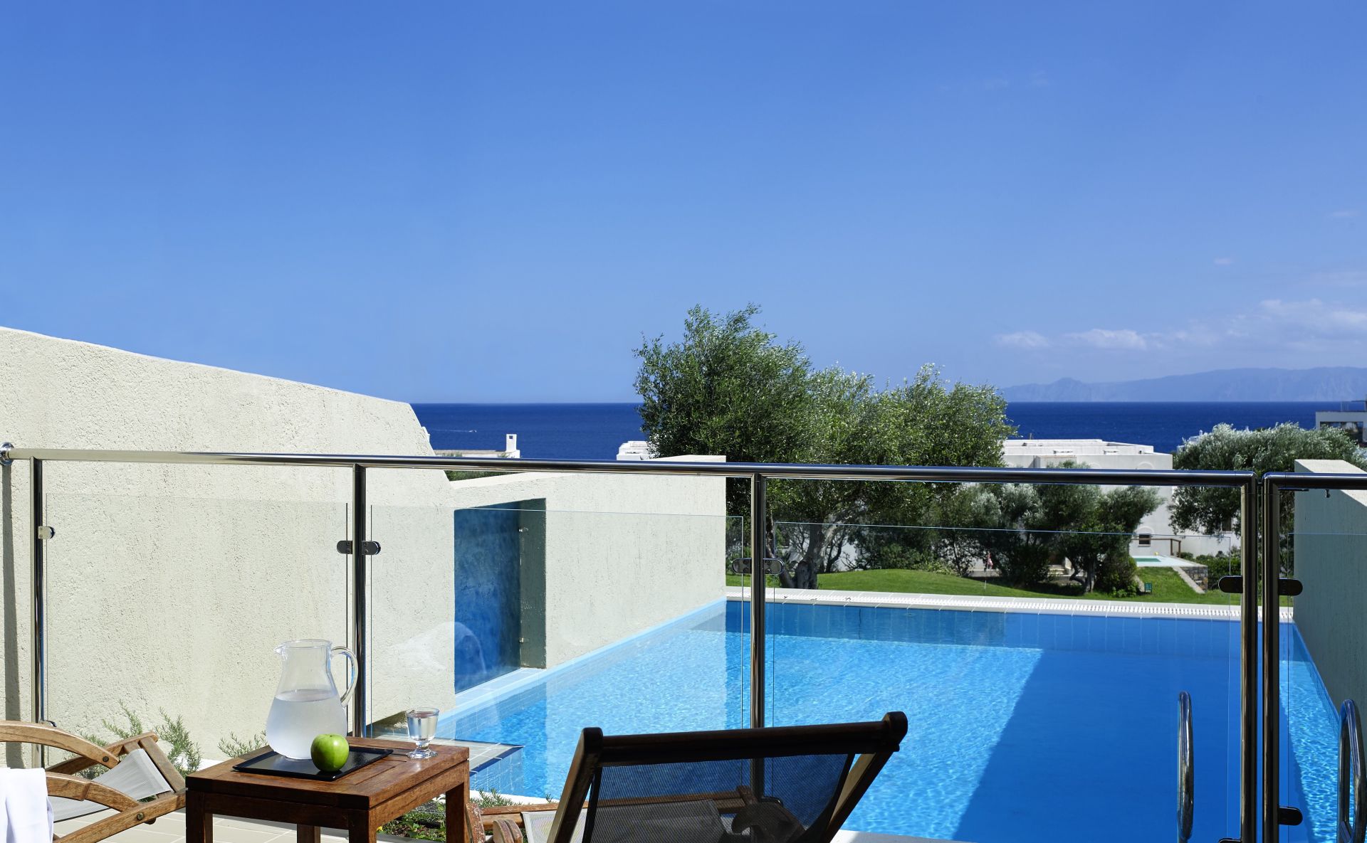 porto sea view suite with individual pool