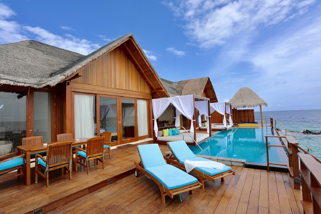 Two-Bedrooms Reef Residence with Pool