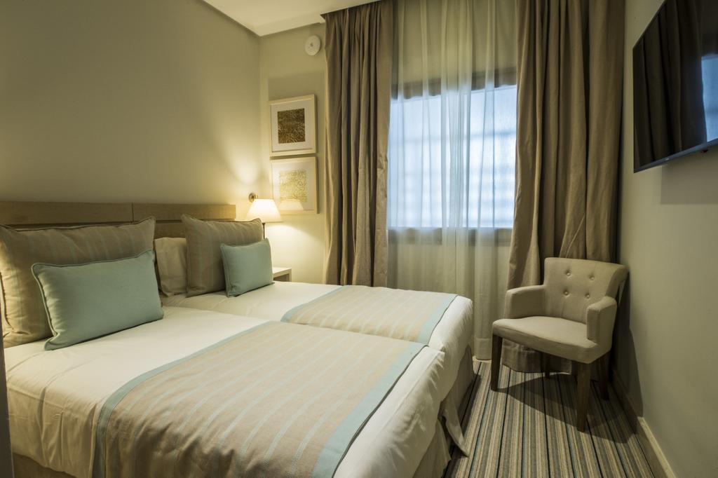2 BEDROOMS SUITE PARTIAL SEA VIEW JACUZZI