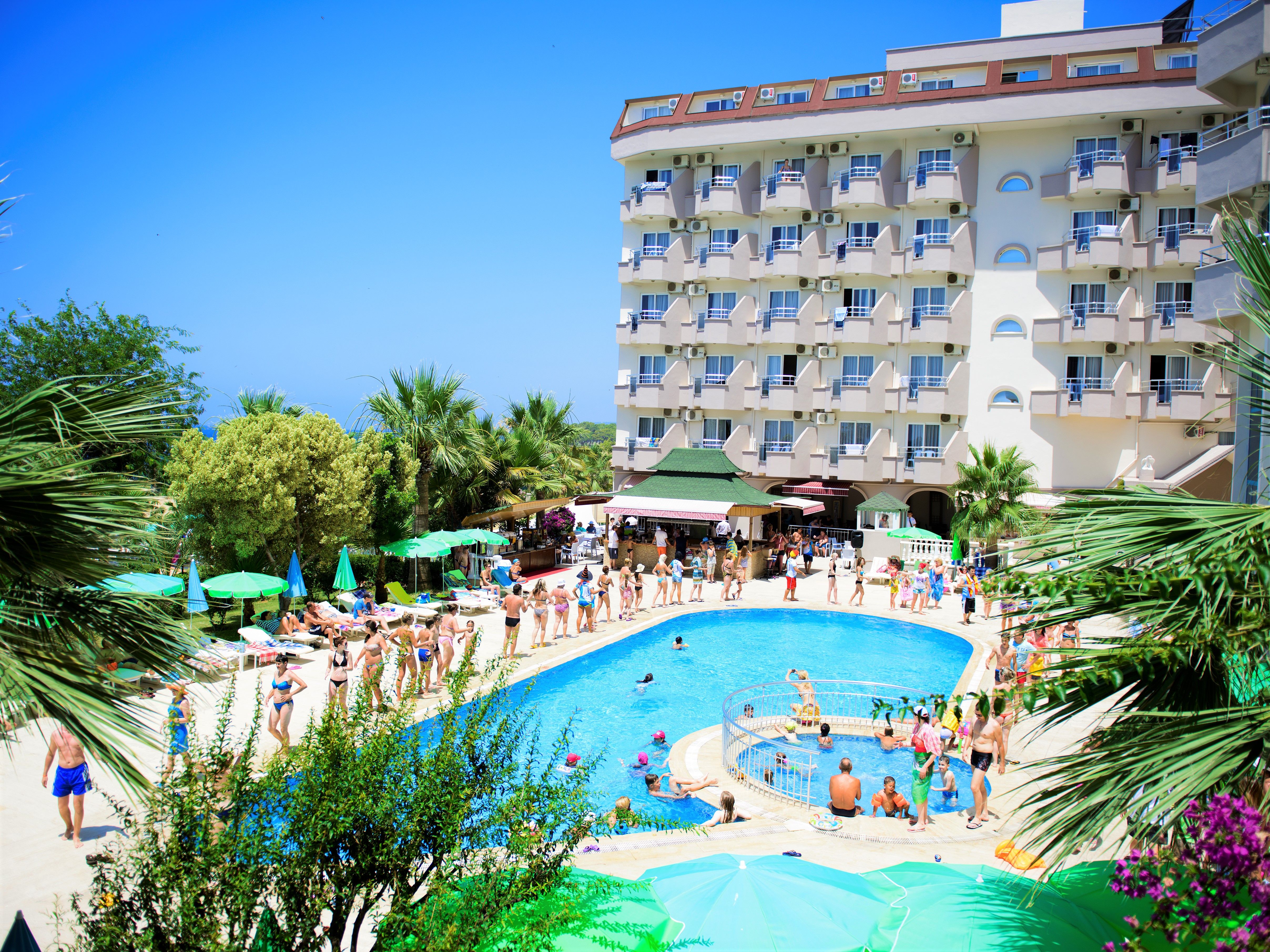 Piscina deschisă