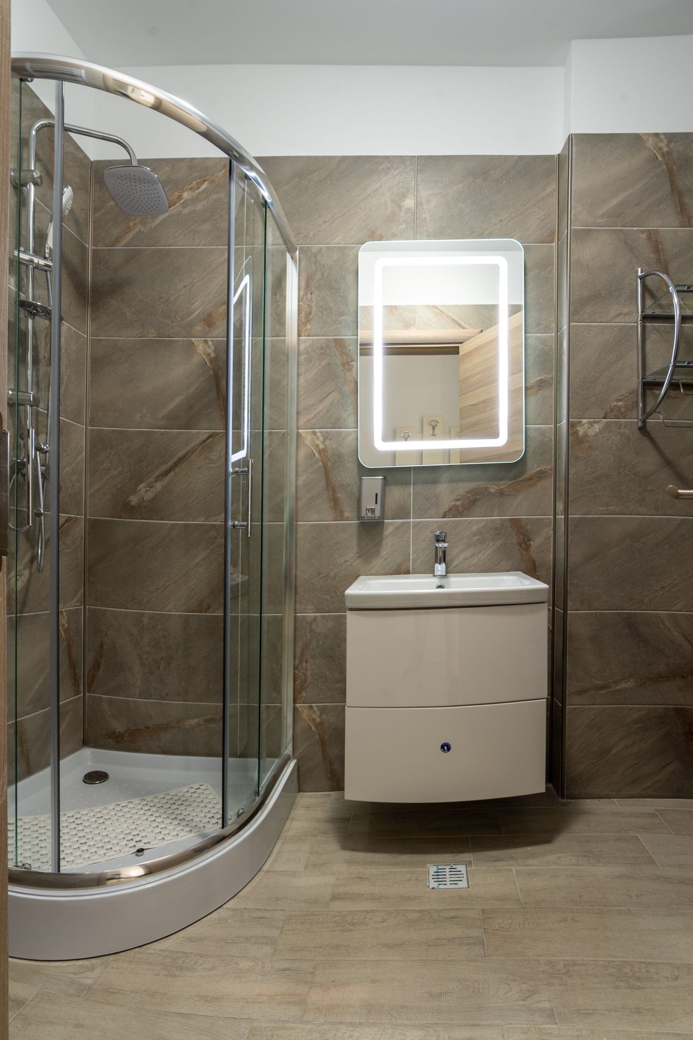 Apartament Alexia Alezzi