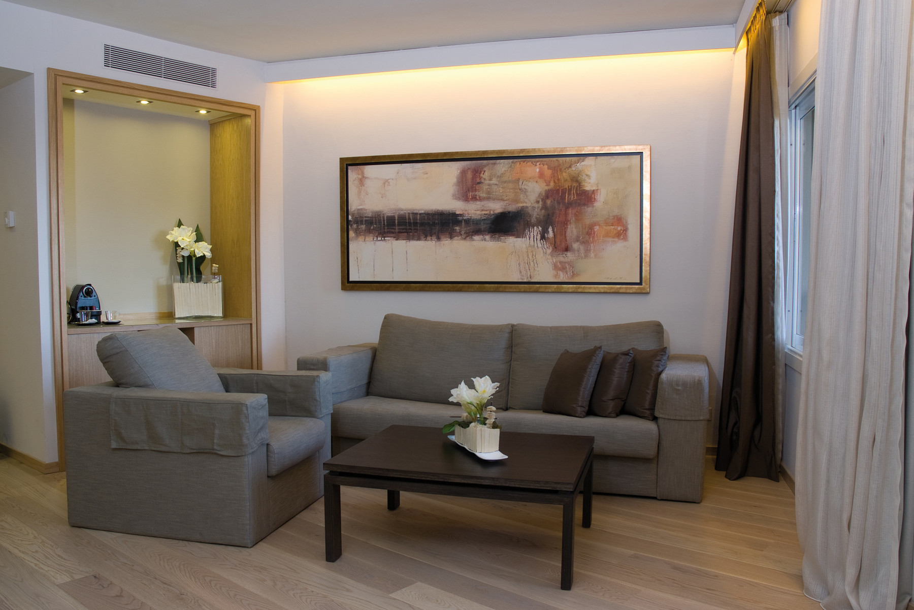 JUNIOR SUITE SEA VIEW BALCONY OR TERRACE 