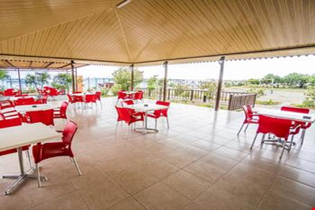 LOBI BAR
