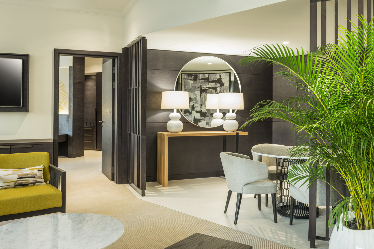 Super Deluxe Suite