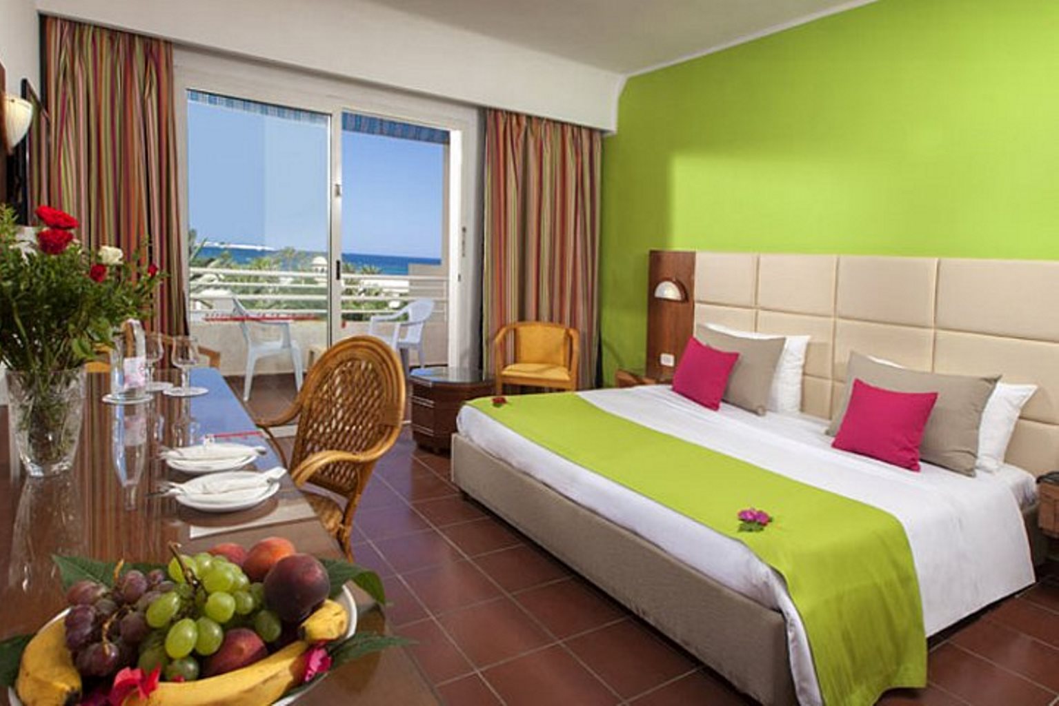 Room Standard SeaView