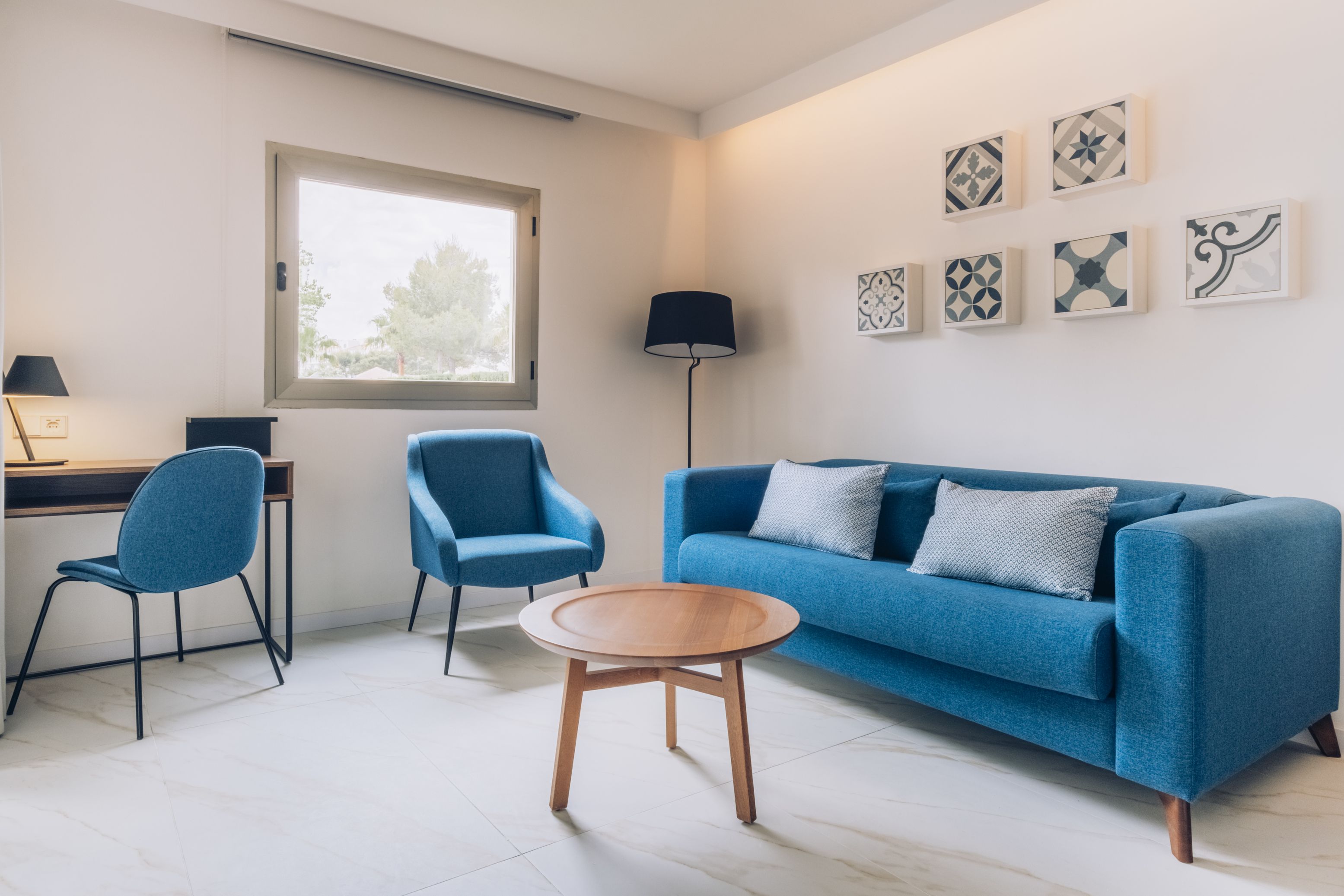 FAMILY SUITE BASIC
