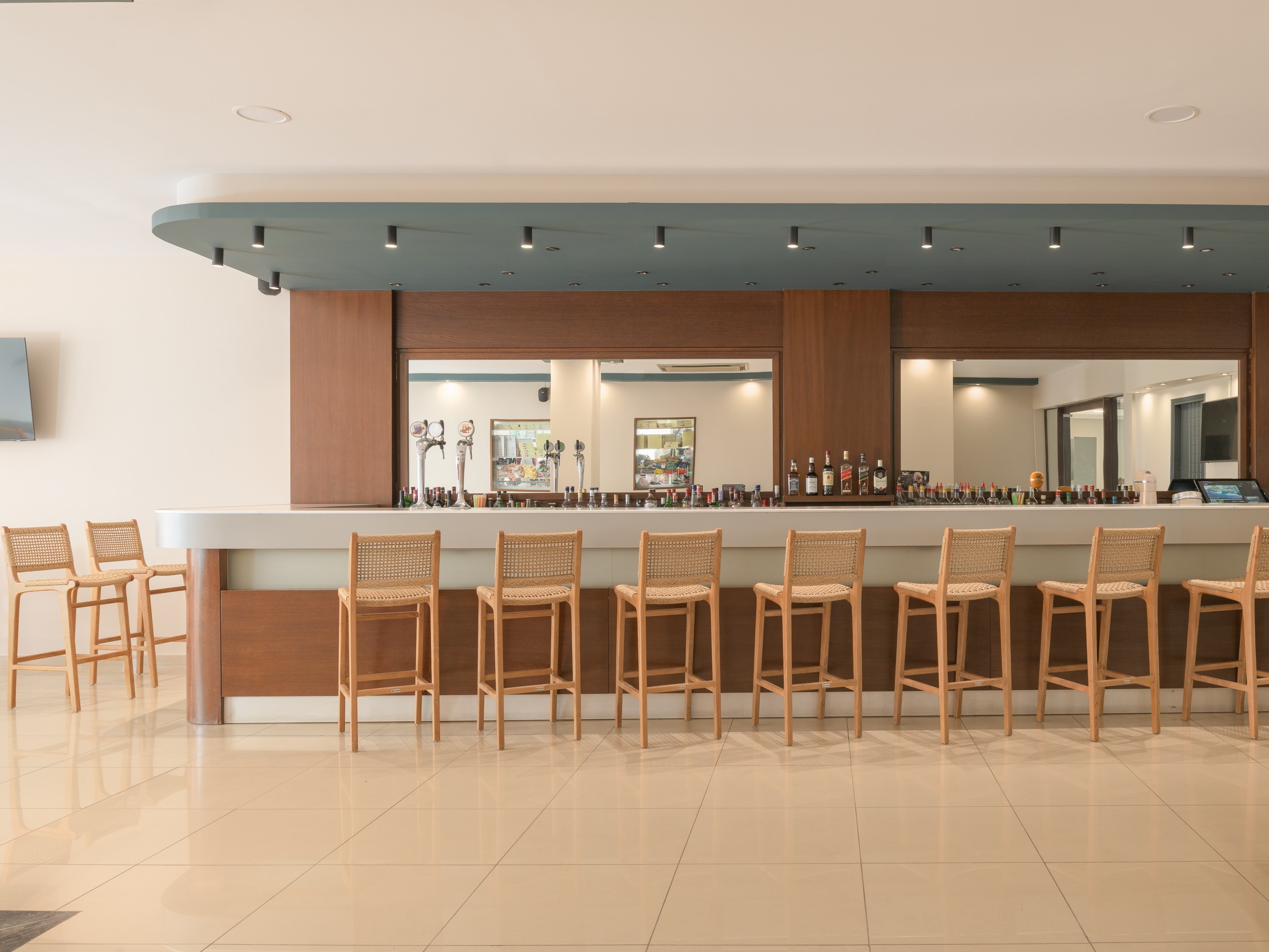 Lobby Bar