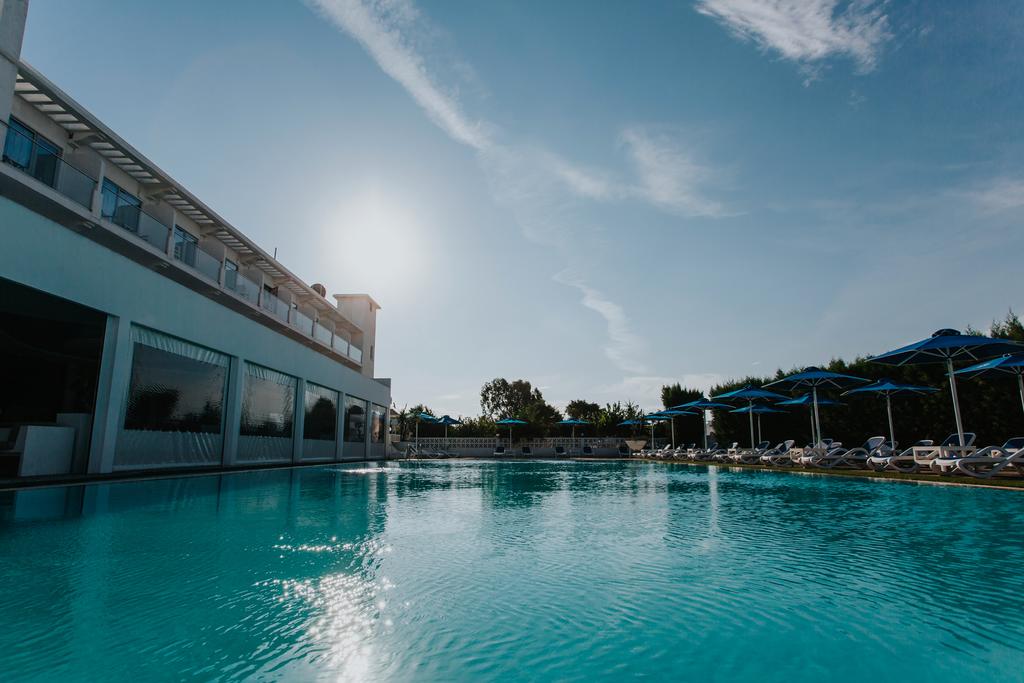 Piscina deschisă